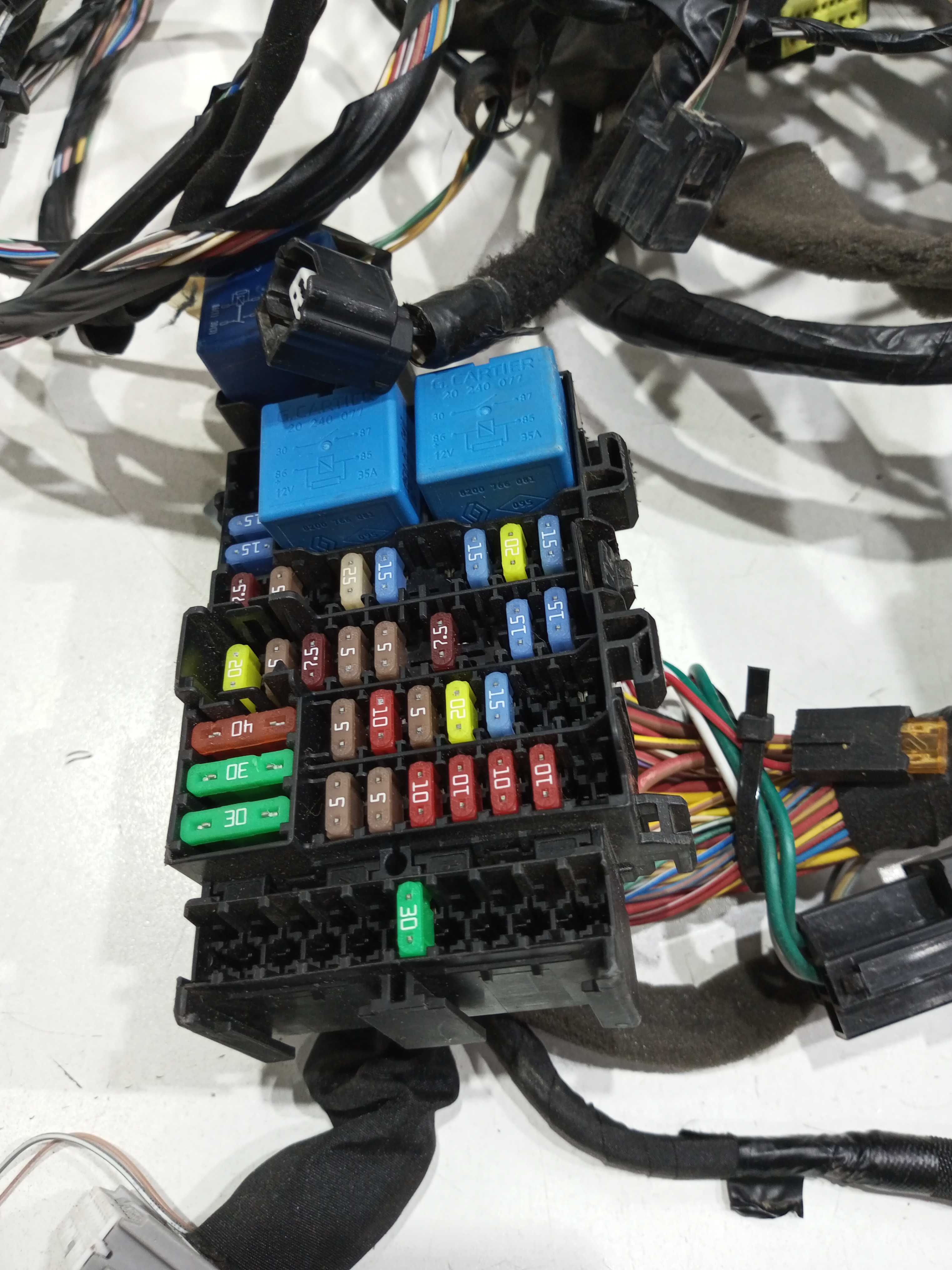 Chicote Painel Carroceria Renault Sandero 1.0 16v 2016 7