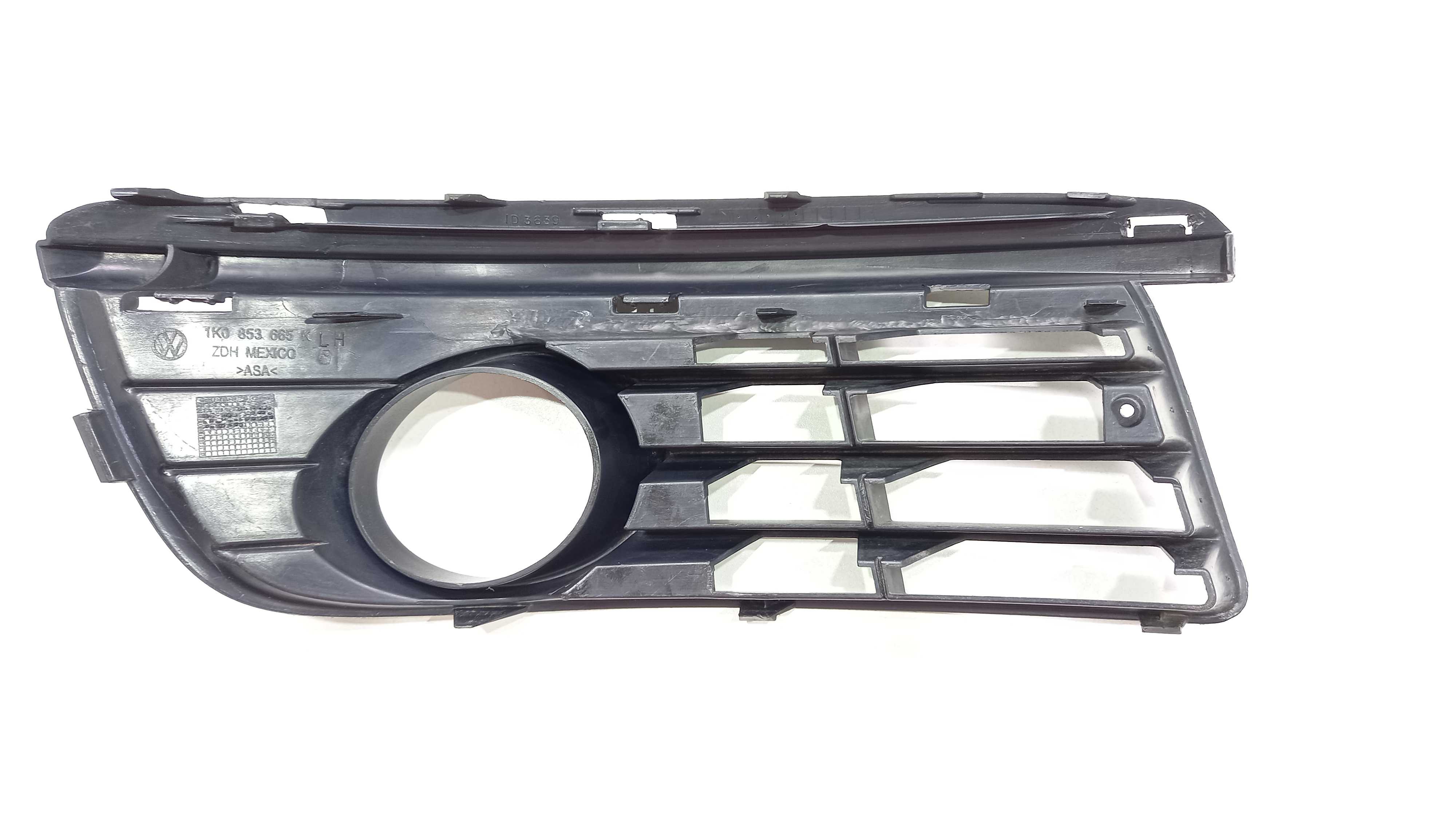 Moldura Farol De Milha Esquerdo Jetta 2006 À  2010 2