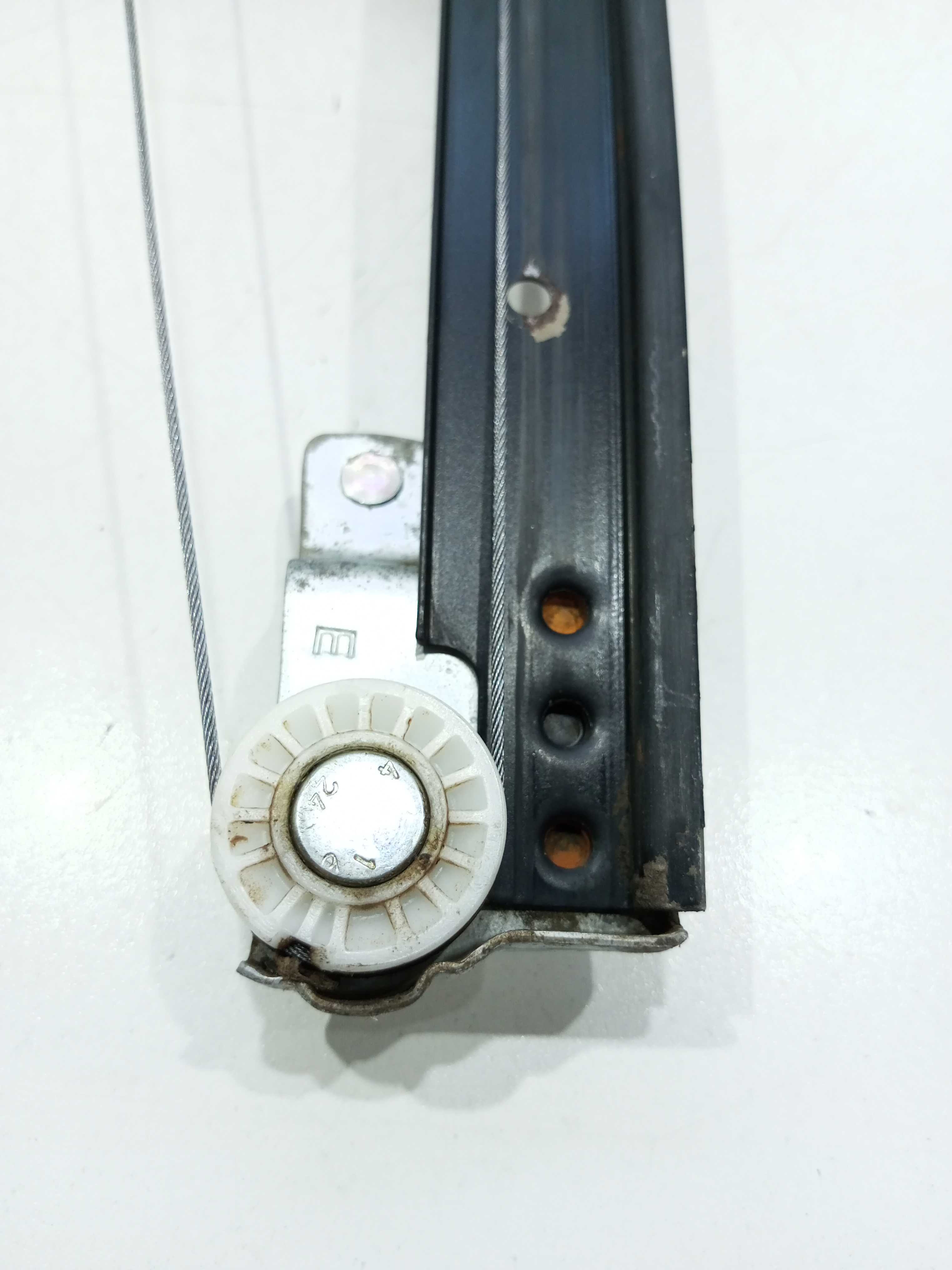 Máquina De Vidro Porta Dianteira Esquerda Sandero 1.0 2016 4