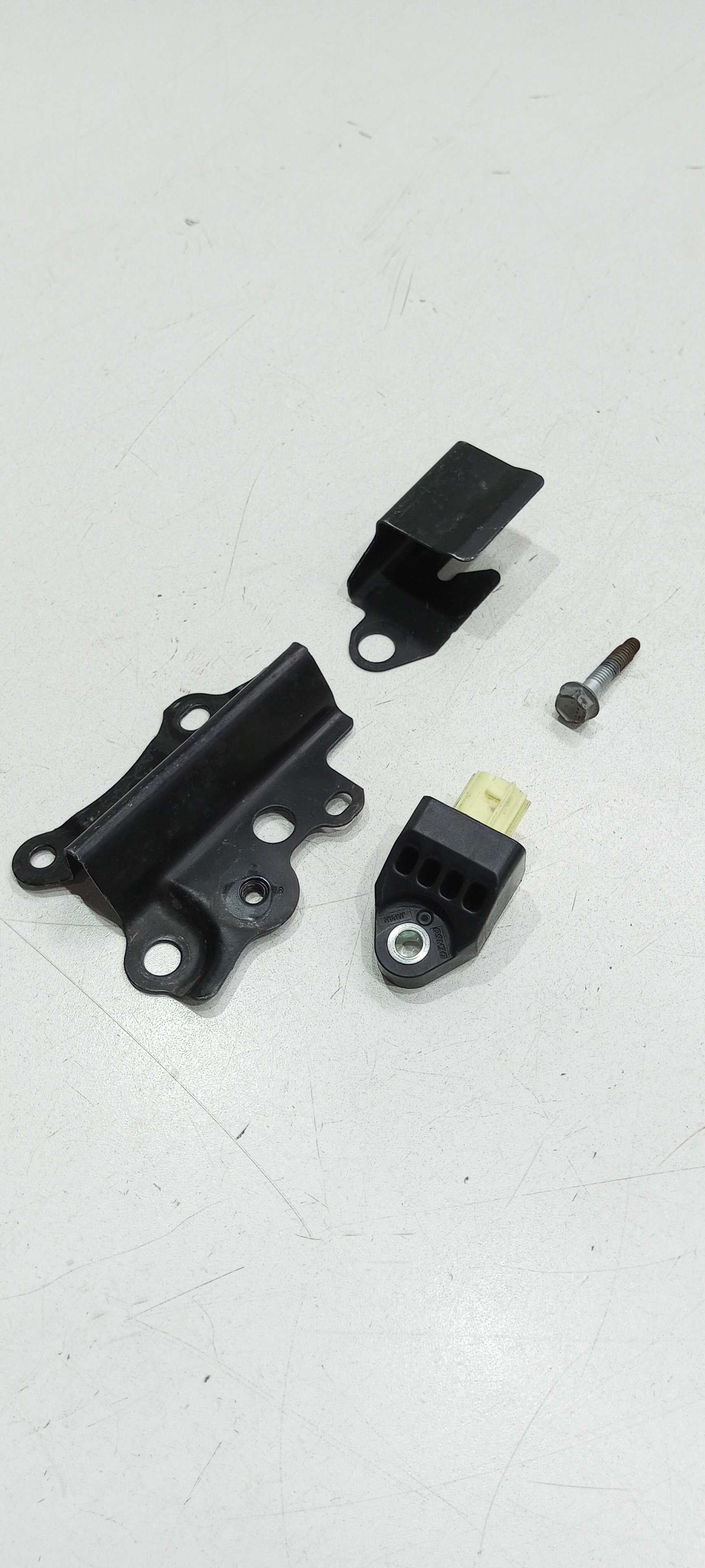 Sensor Airbag  Com Suporte Toyota Etios 1.3 Hatch 2016 2