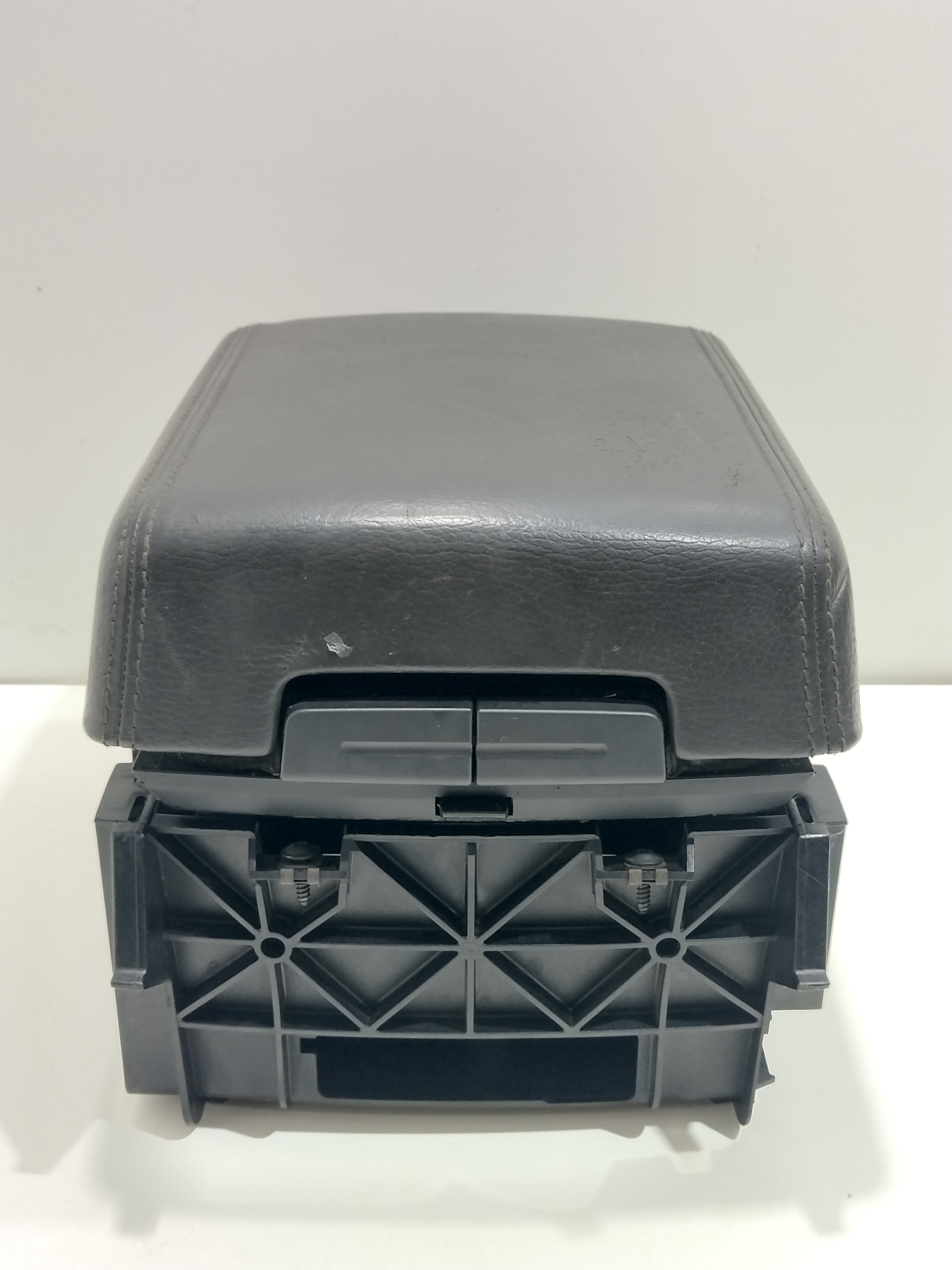 Console Central Apoio De Braço Touareg Vw 2005 Original Preto 3