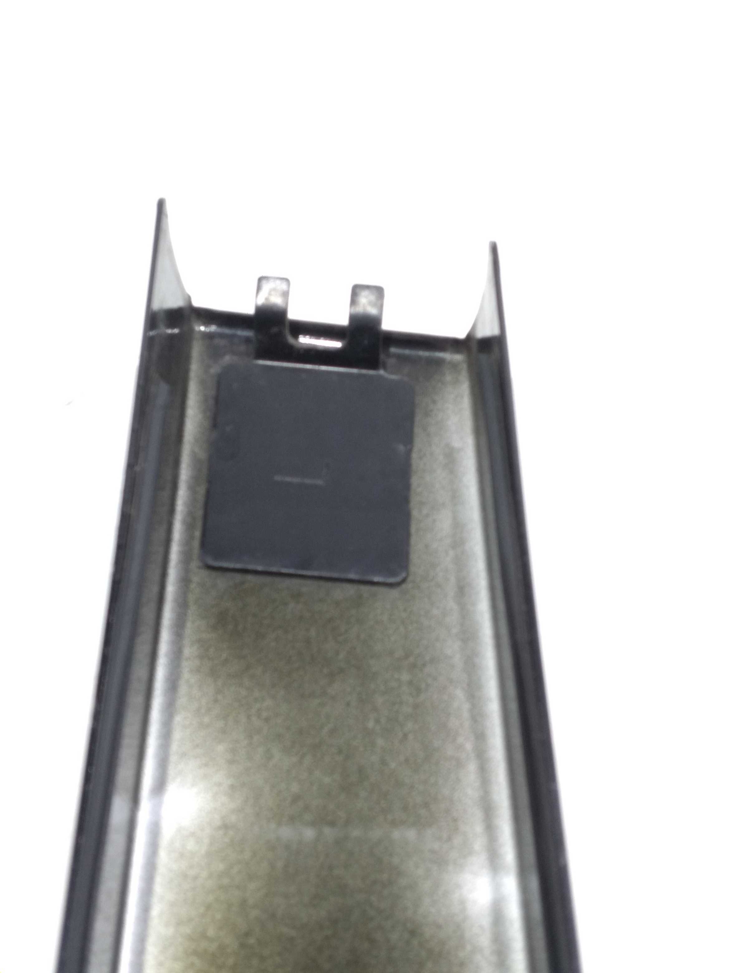 Moldura Da Coluna Central Lado Esquedo Vw Touareg 4.2 2005 6