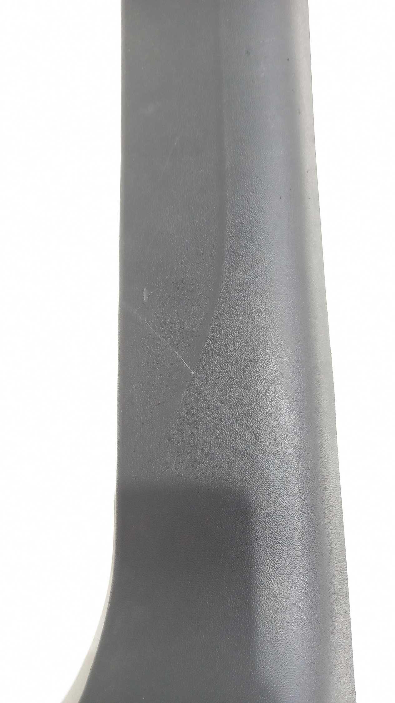 Soleira Da Porta Dianteira Direita Peugeot 2008 2018 2
