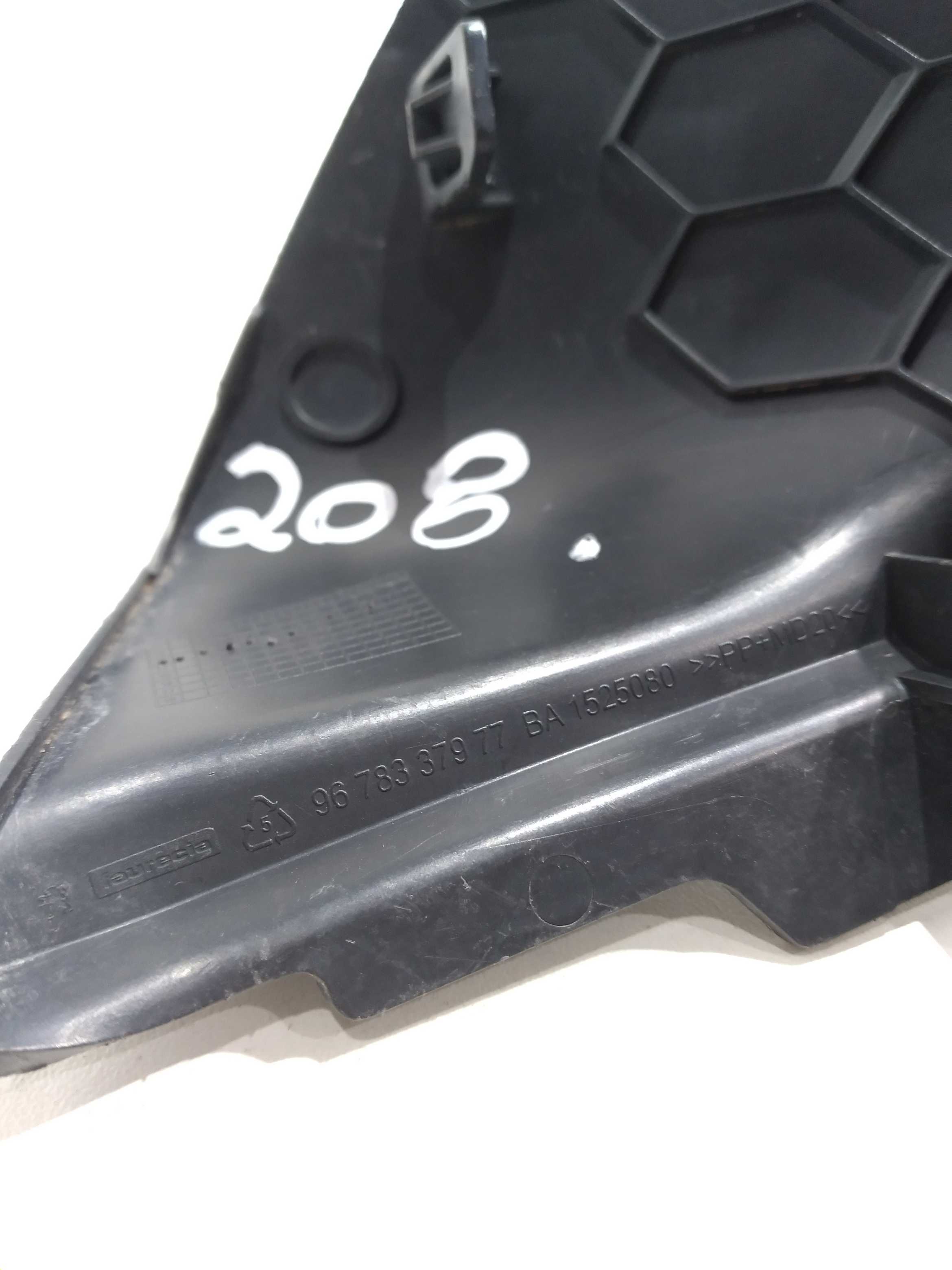 Moldura Lateral Direita Do Painel  Peugeot 208 2014 3