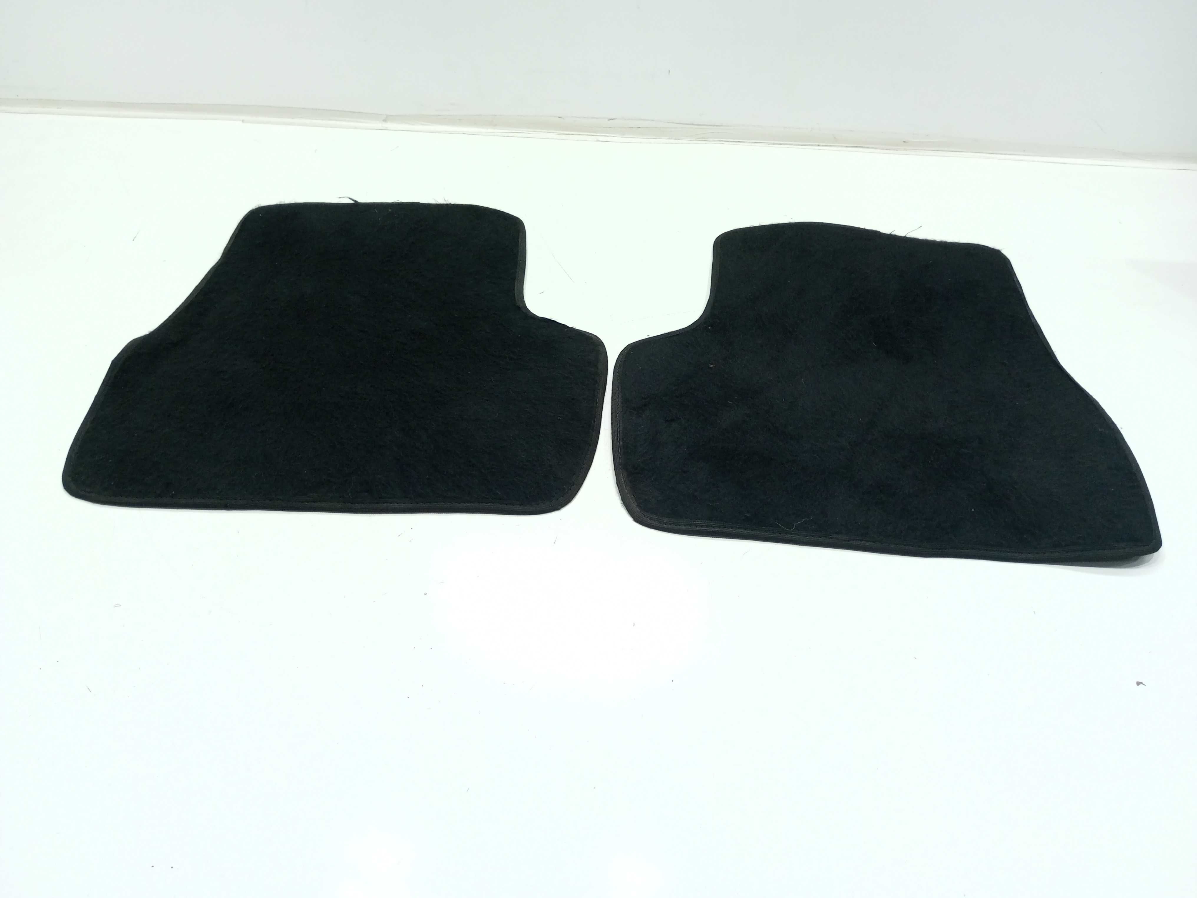 Par Tapete Traseiro Citroen C3 1.6 2017 1
