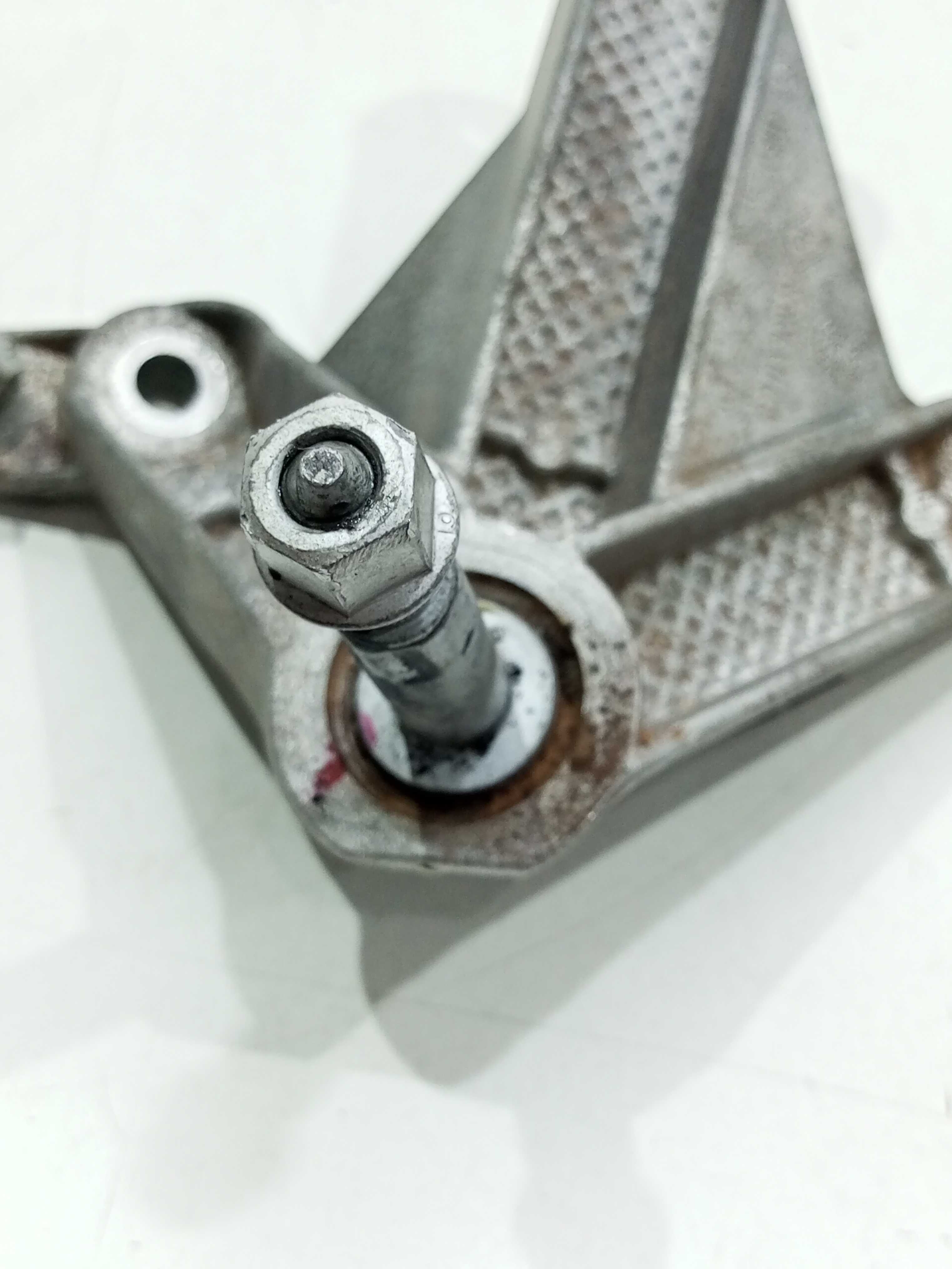 Suporte Do Coxim Câmbio Renault Duster 1.6 2014 7