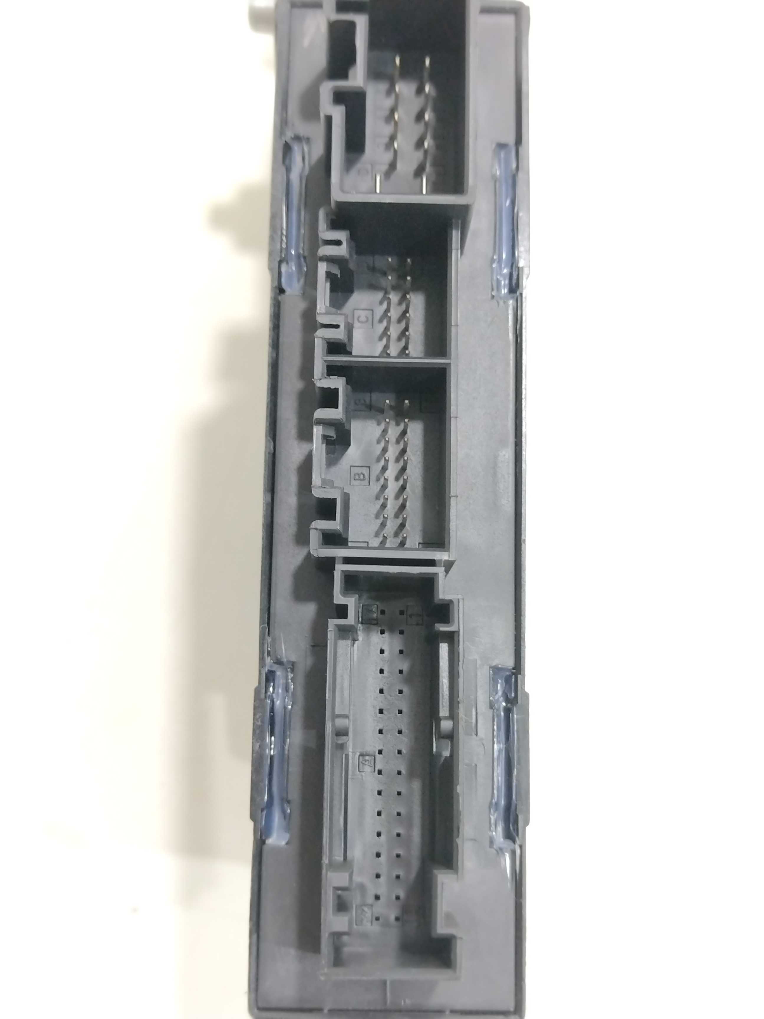 Motor Máquina De Vidro Tras Direita Touareg 2005 Vw Orig 4