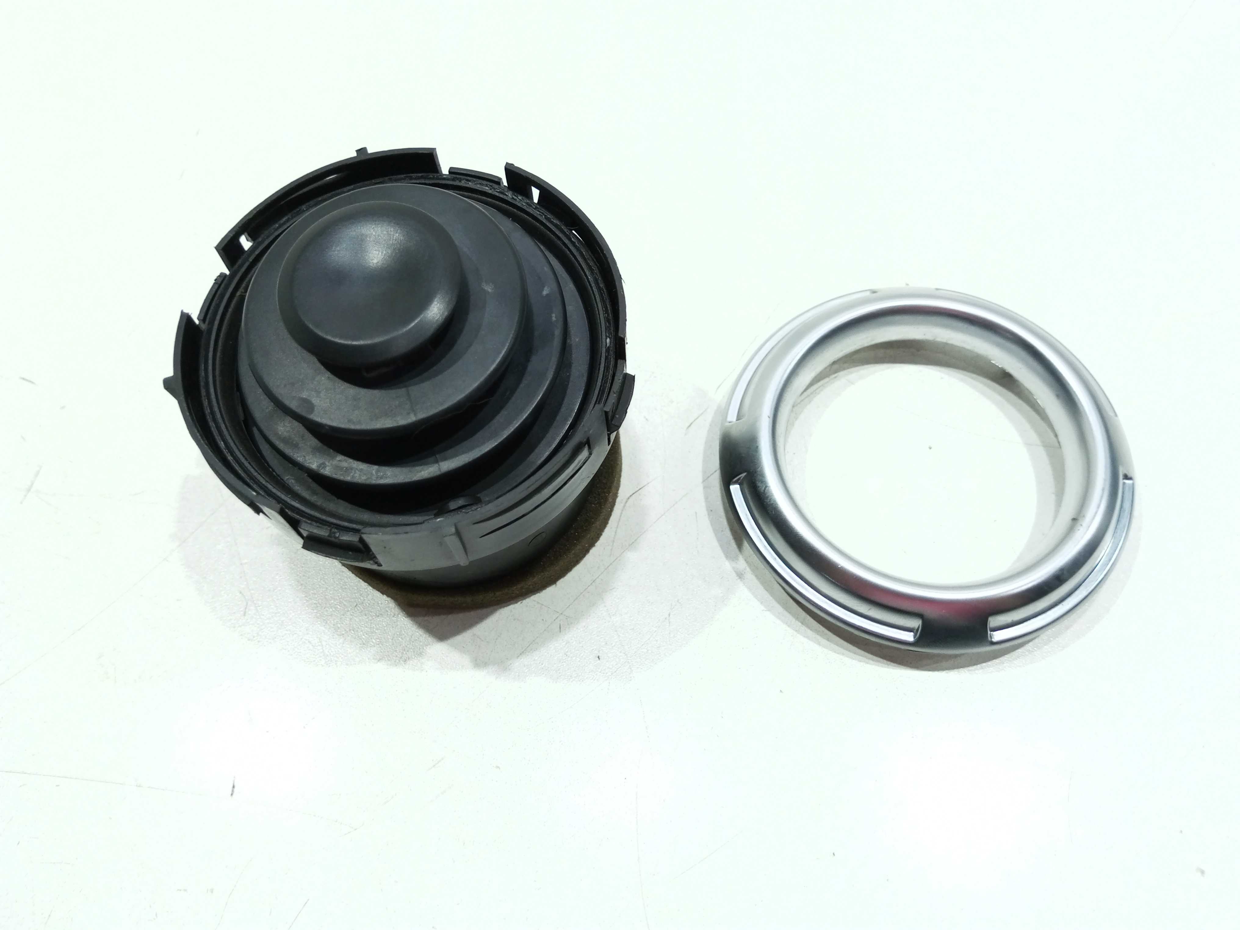 Difusor De Ar Com Cromado Citroen C3 1.6 2014 1