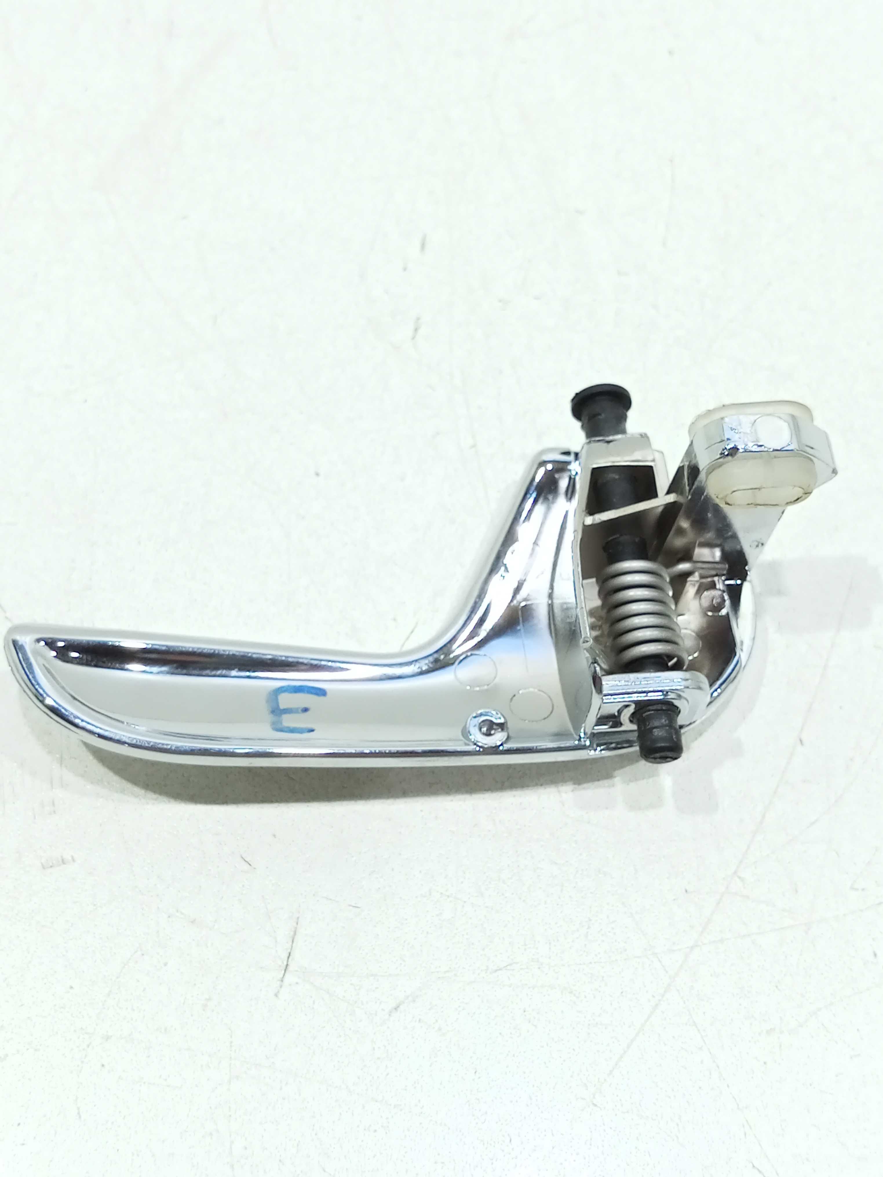 Maçaneta Interna Porta Dianteira Esquerda Sandero 2016 3