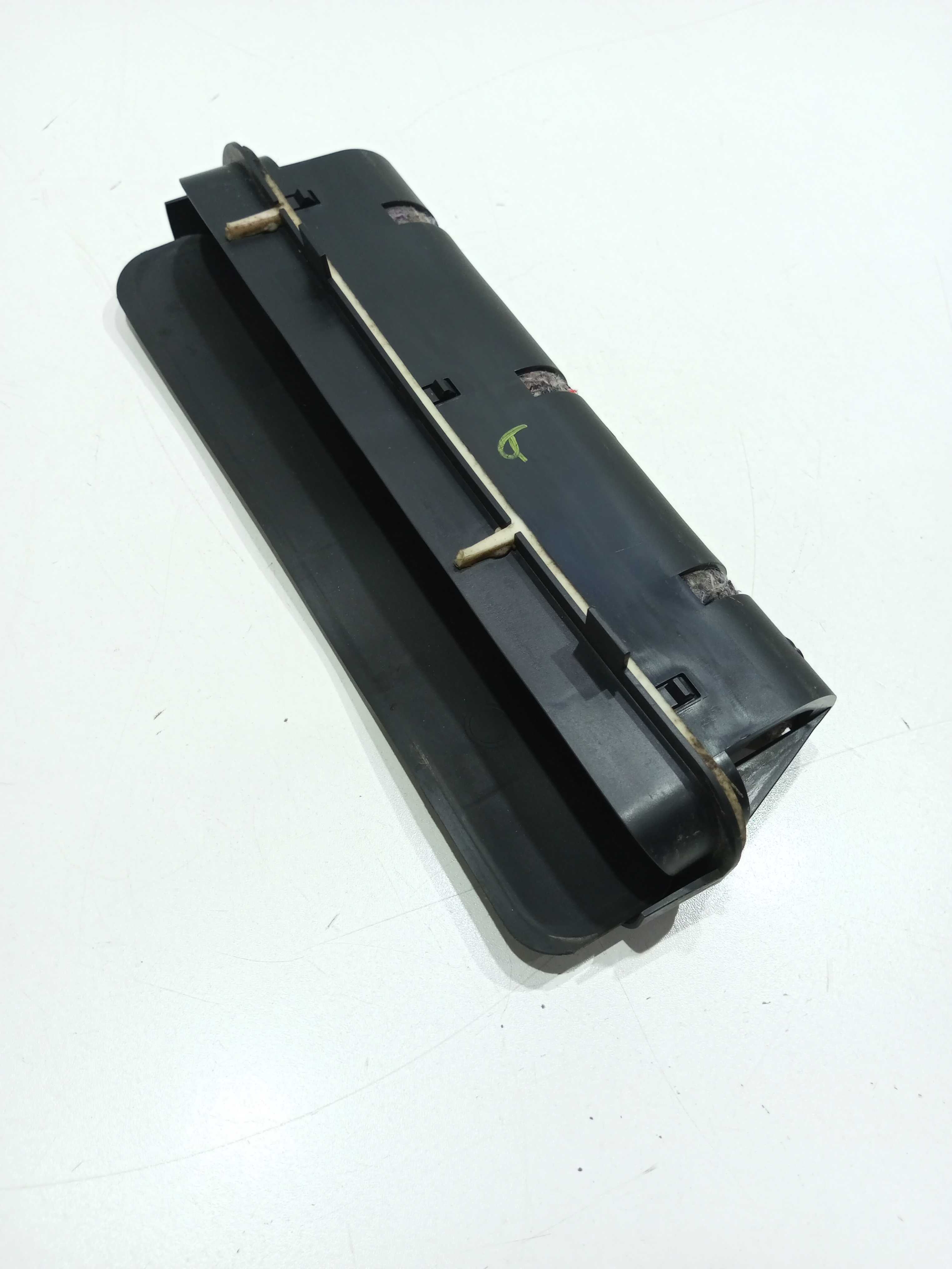 Difusor De Ar Traseiro Citroen C3 Glx 1.4 2011 2
