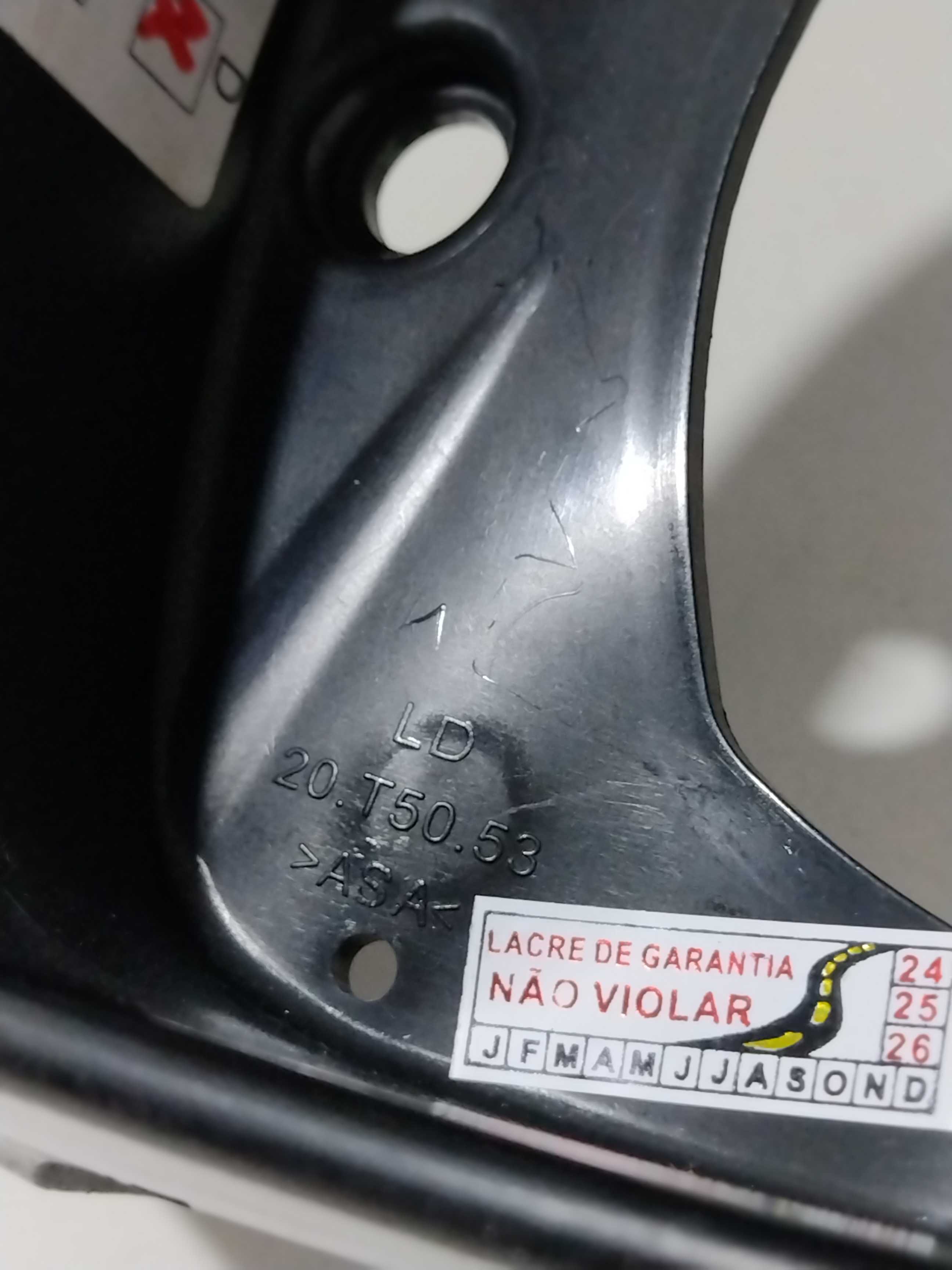 Moldura Retrovisor Dianteiro Direito C3 Tendance 2017 2