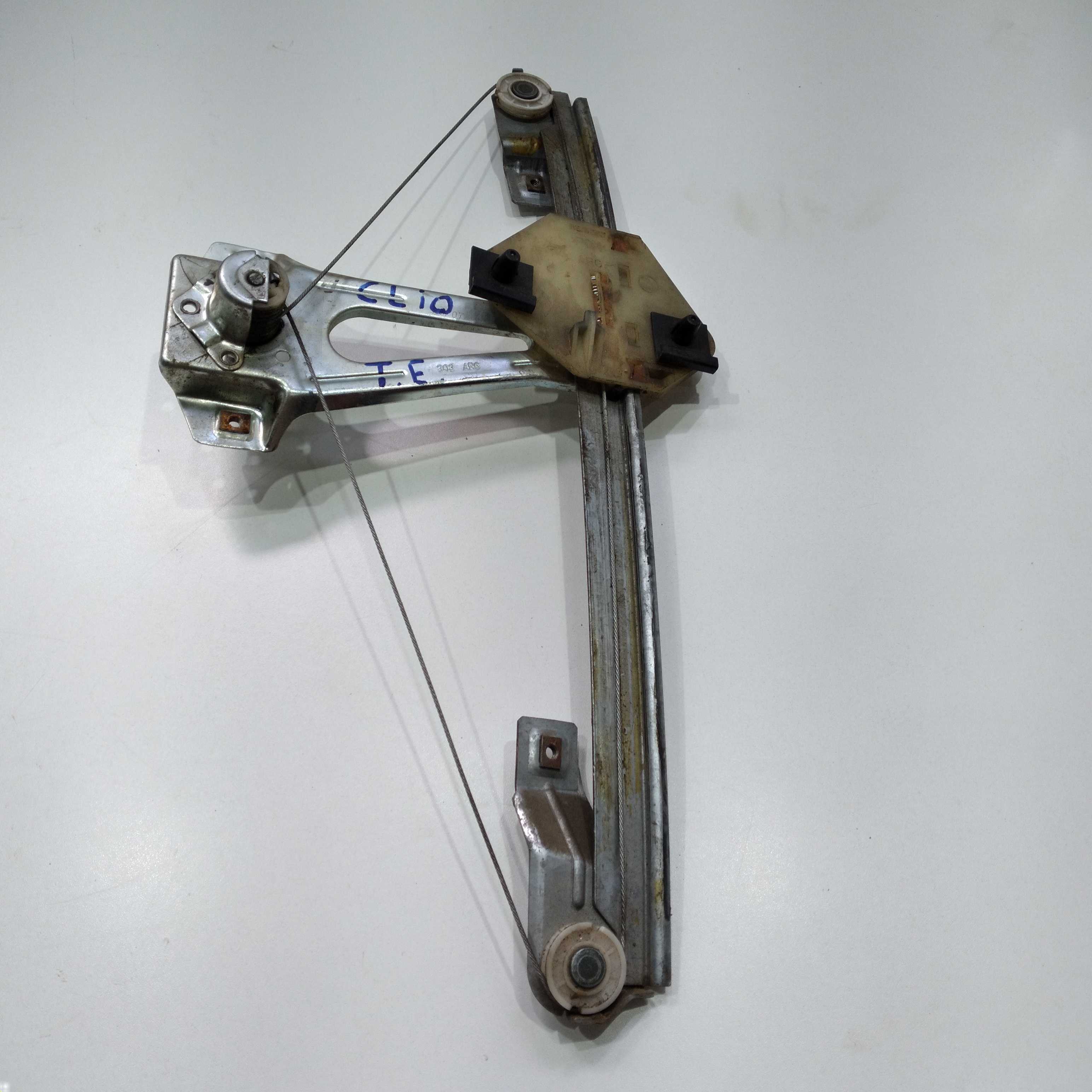 Maquina De Vidro Treseiro Esquerdo Clio 1