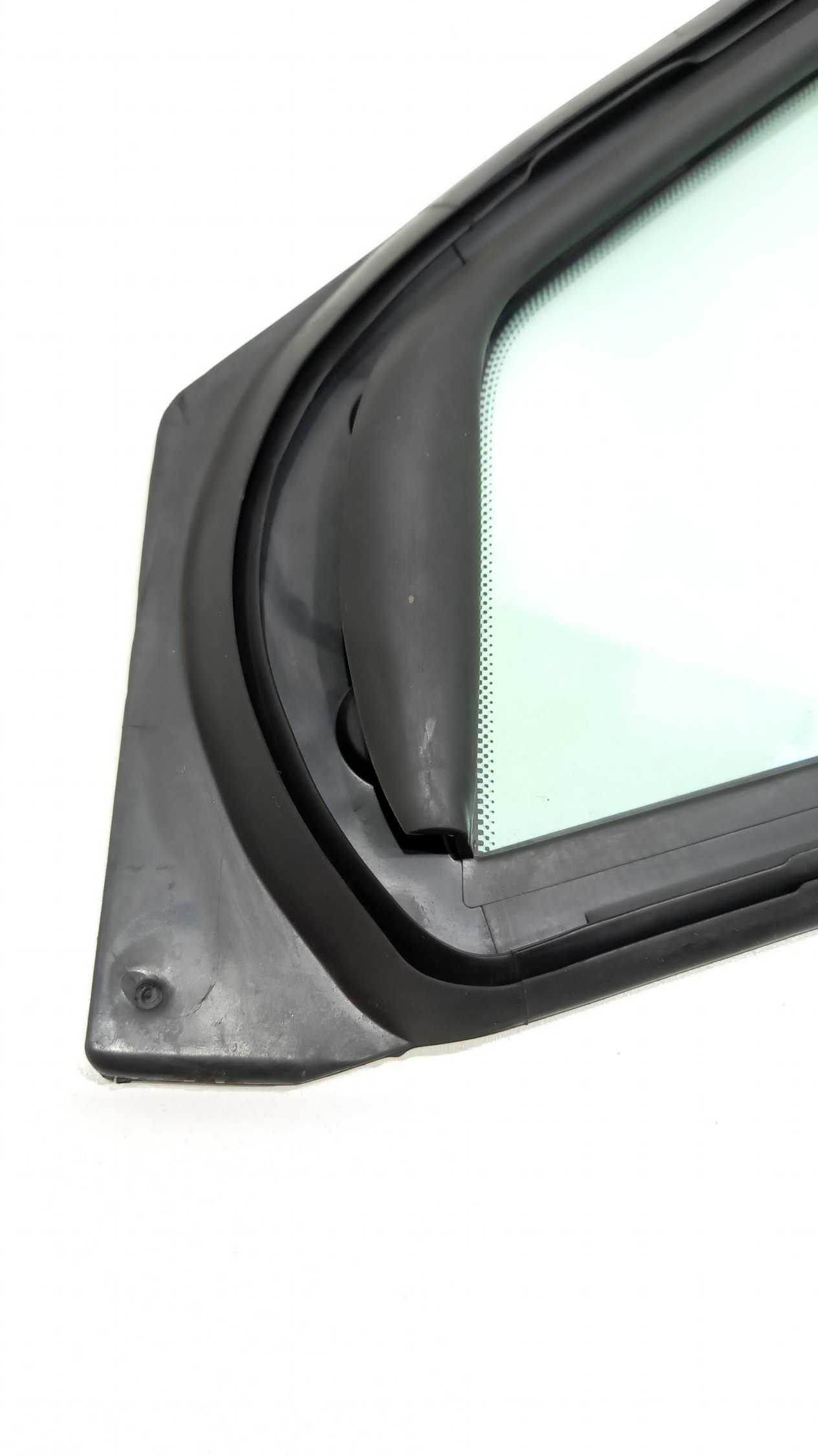 Vidro Fixo Dianteiro Direito Citroën C4 Hatch 2.0 2010 5