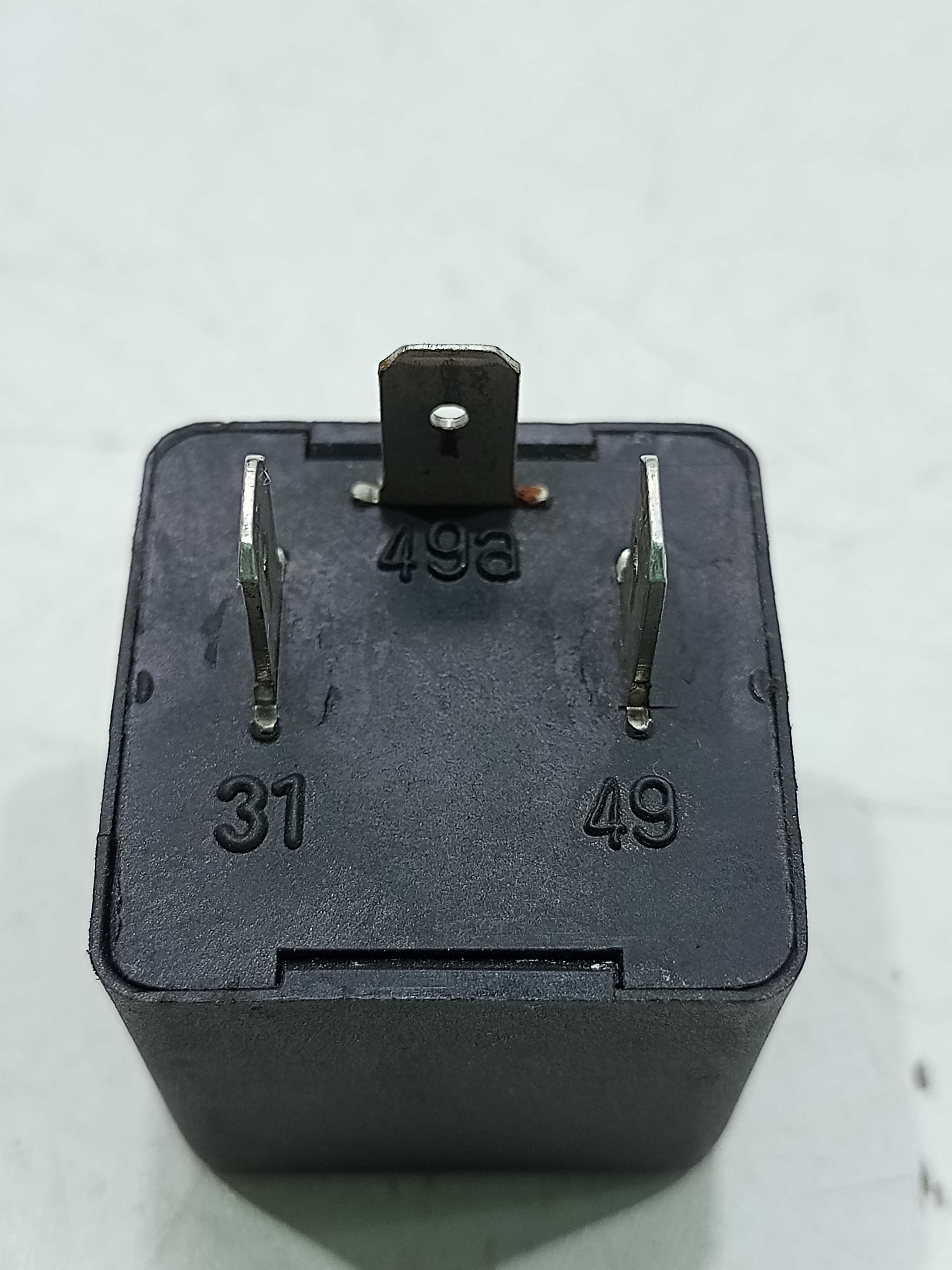 Rele Pisca Alerta 3 Pinos Ford Ka Fiesta 3
