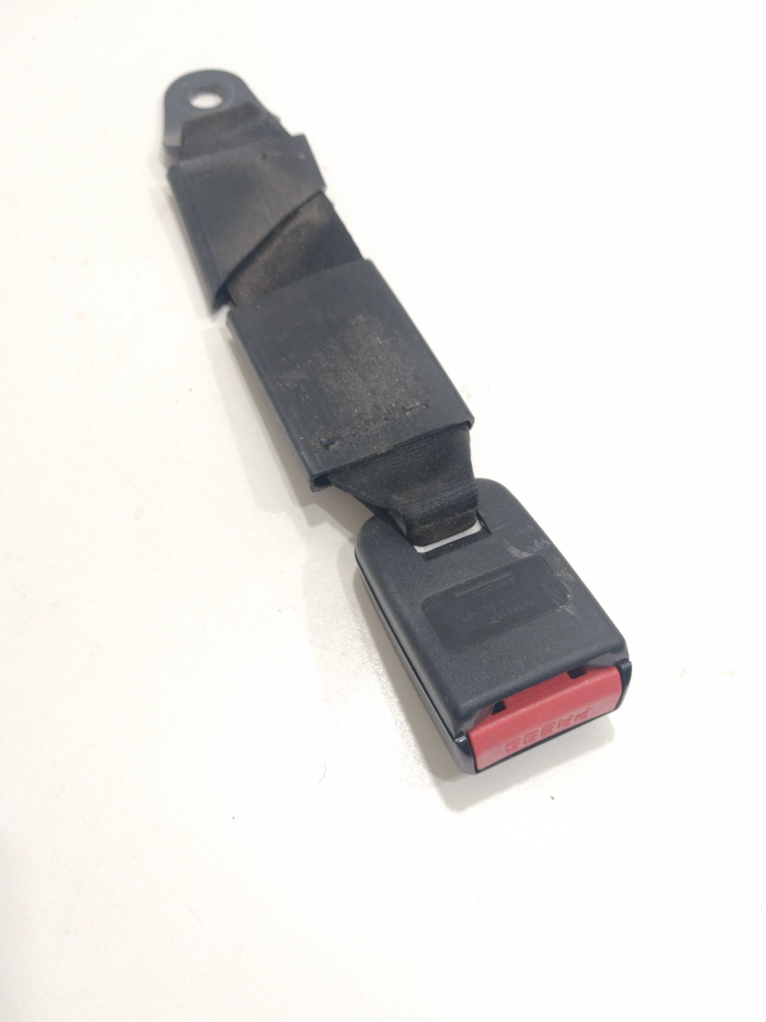 Engate Cinto Segurança Banco Traseiro Citroen C3 2011 1