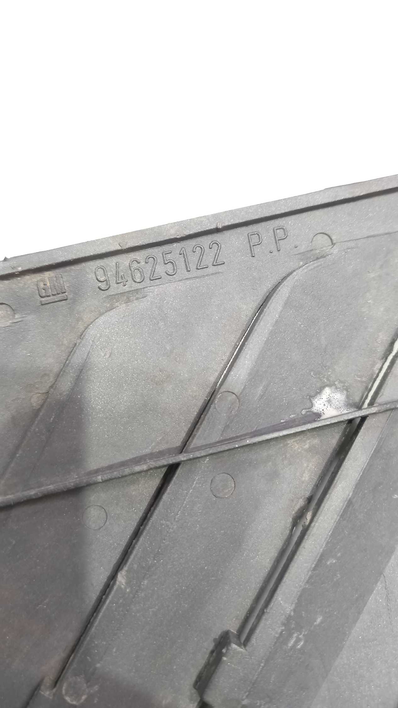 Grade Proteção Saida Ar Lateral Esquerdo Chevette 1991 3
