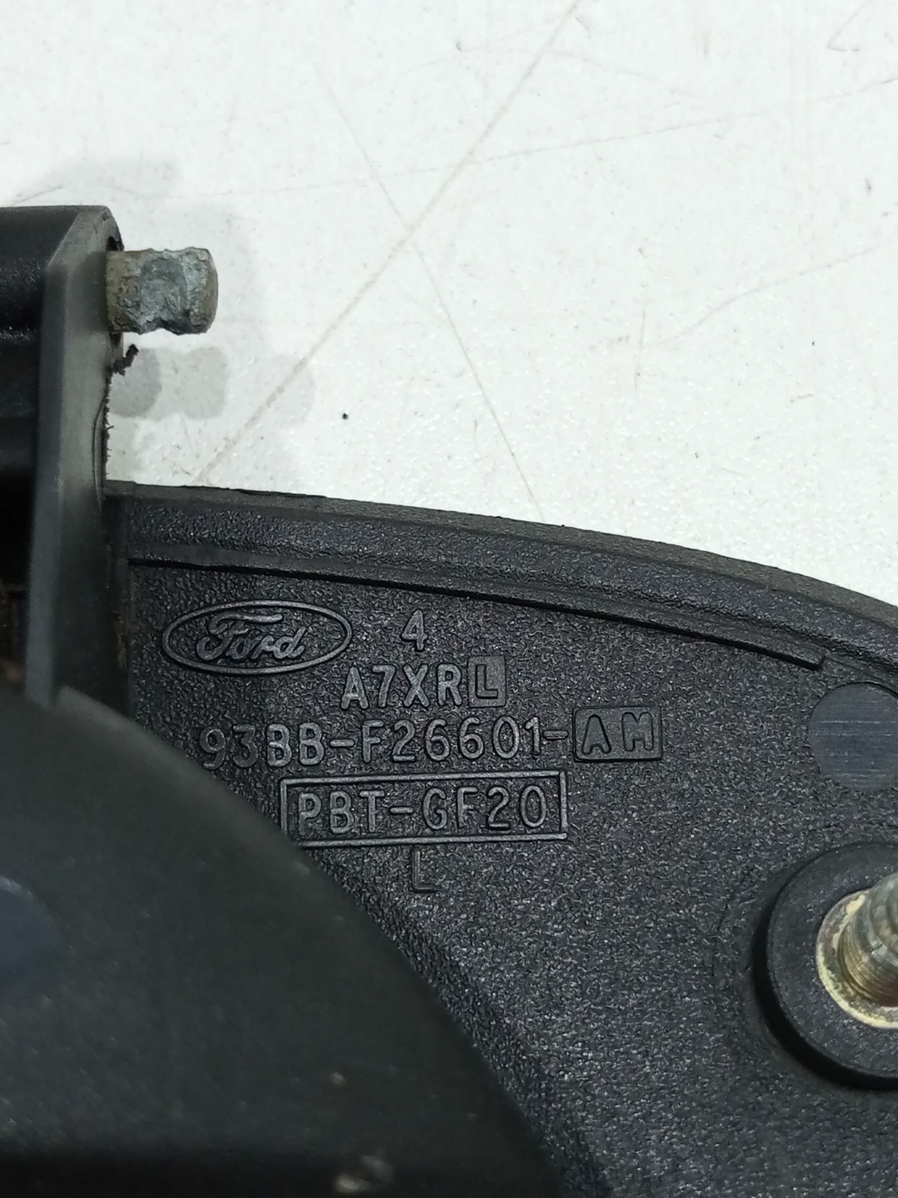 Maçaneta Externa Porta Traseira Esquerda Ford Mondeo 1997 5