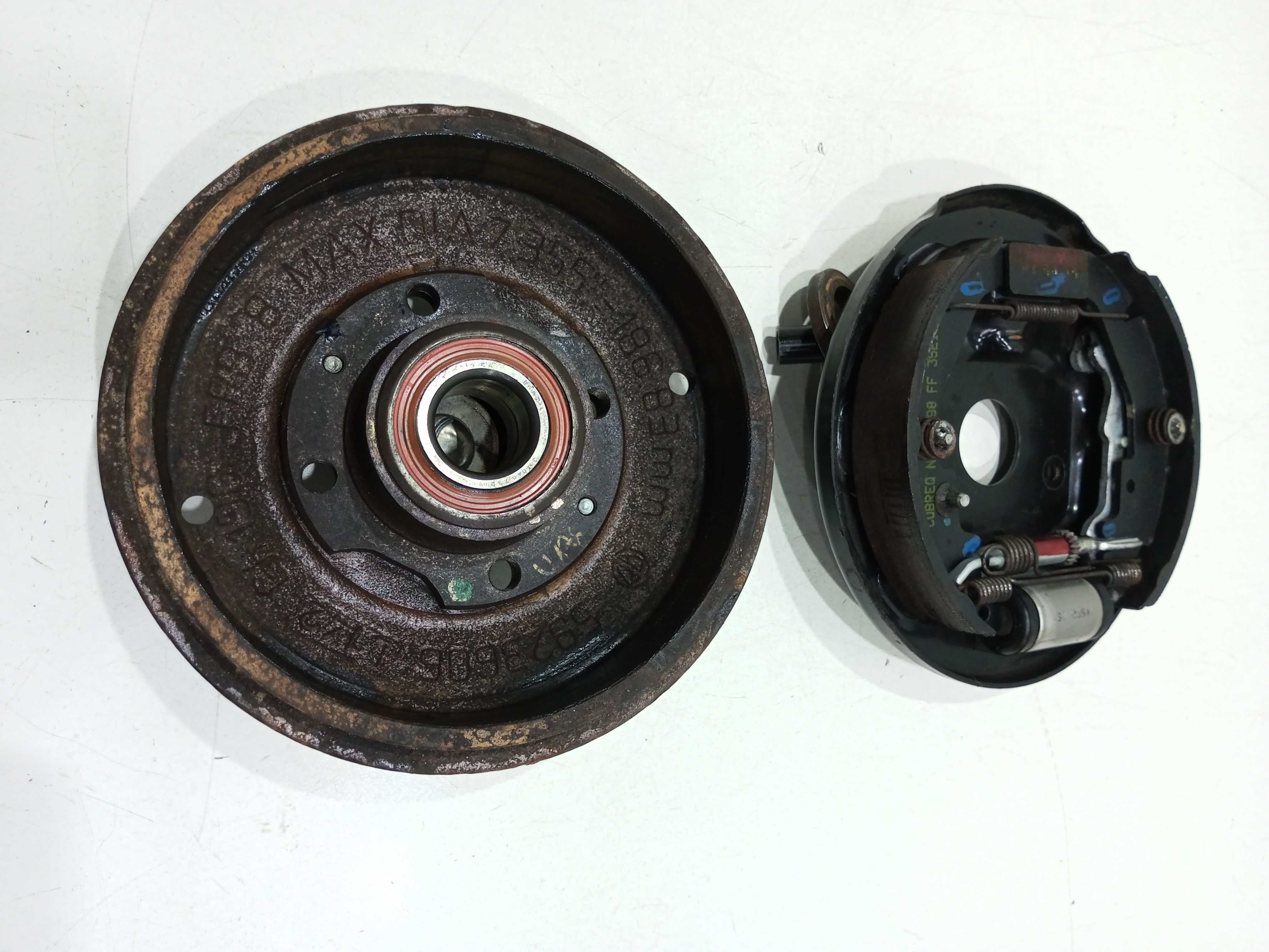 TamborTraseiro Lado Direito  Fiat Siena Fire 1.0  2011 3