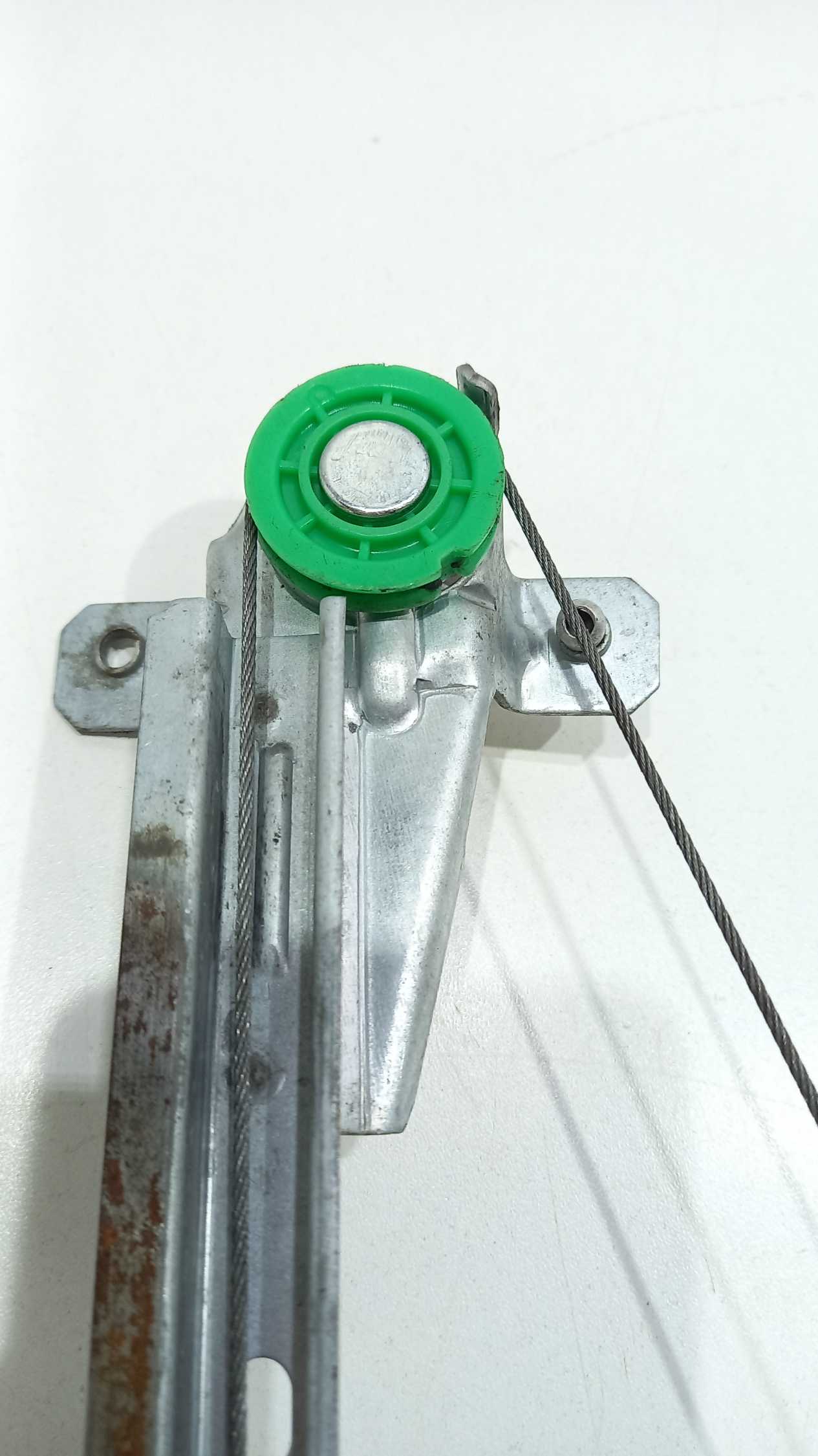 Maquina De Vidro Manual Traseira Direita Corsa 4p 2001 4
