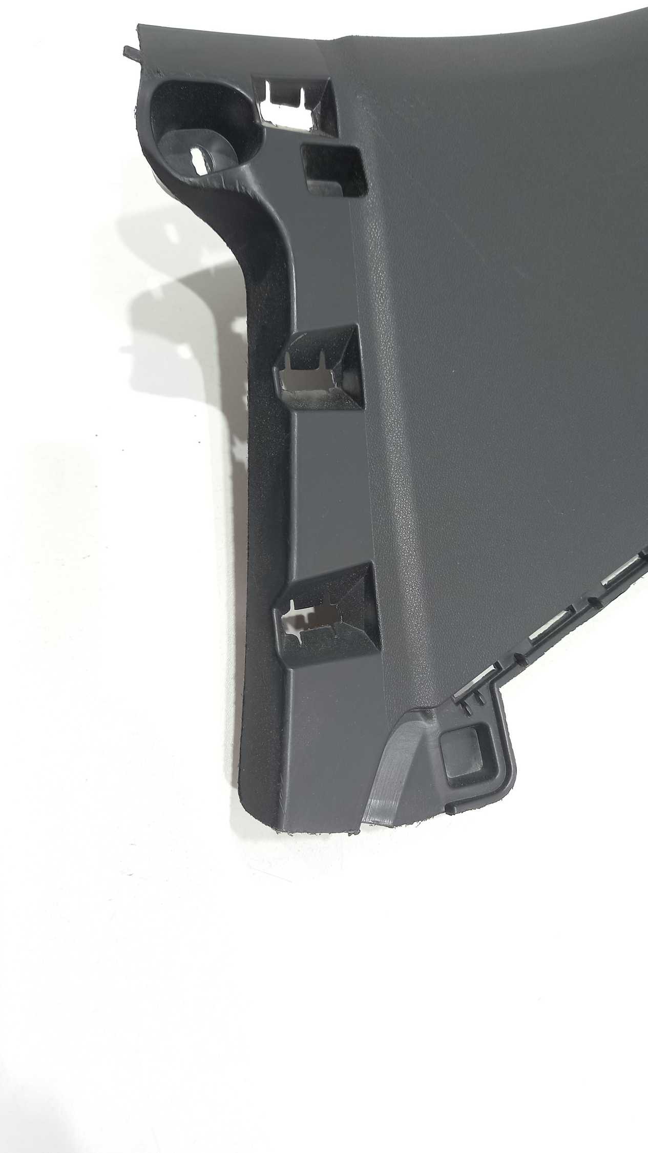 Soleira Porta Traseira Esquerda Peugeot 2008 2018 2