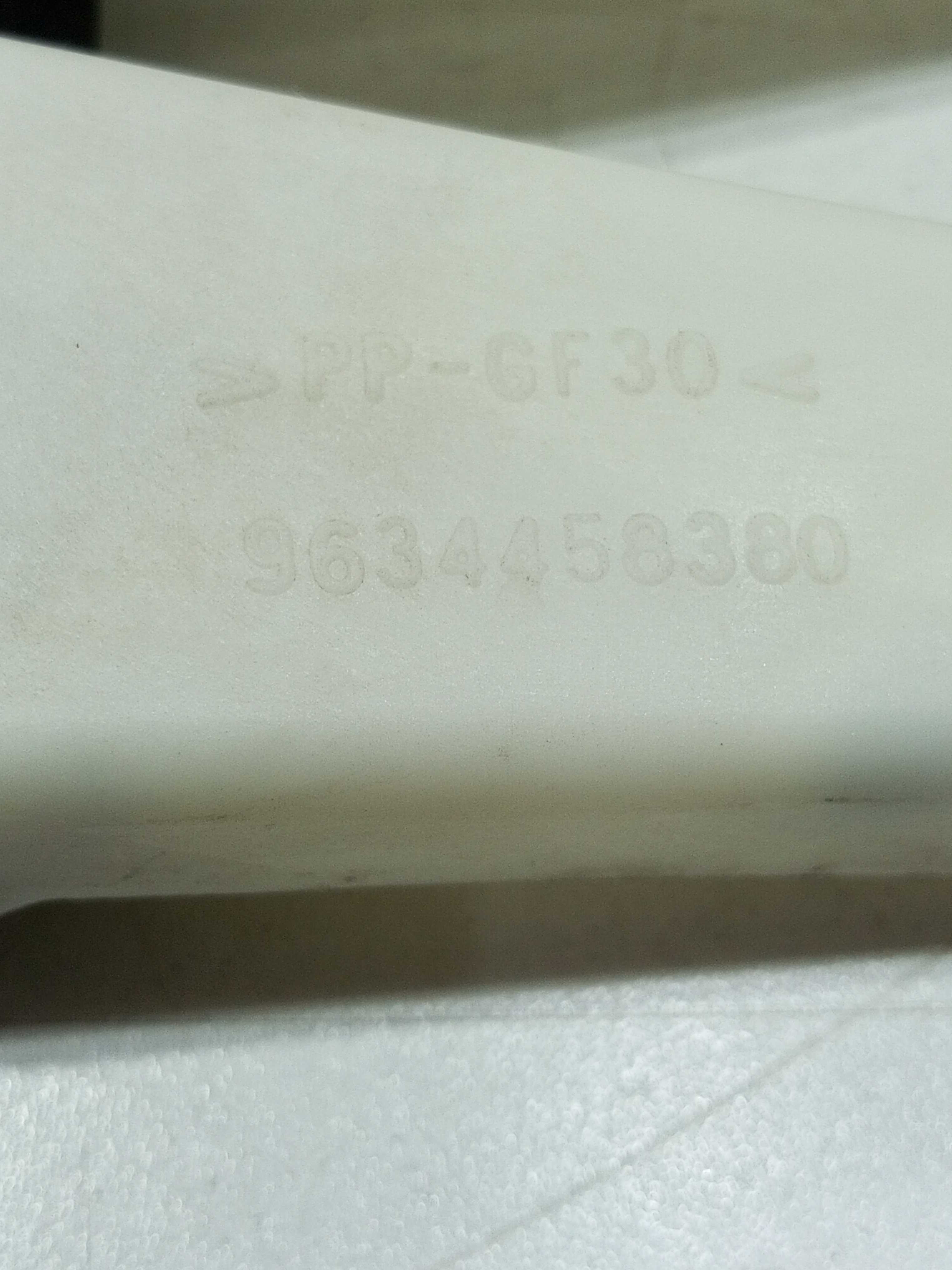 Guia Do Vidro Porta Traseira Esquerda Peugeot 307 2004 3