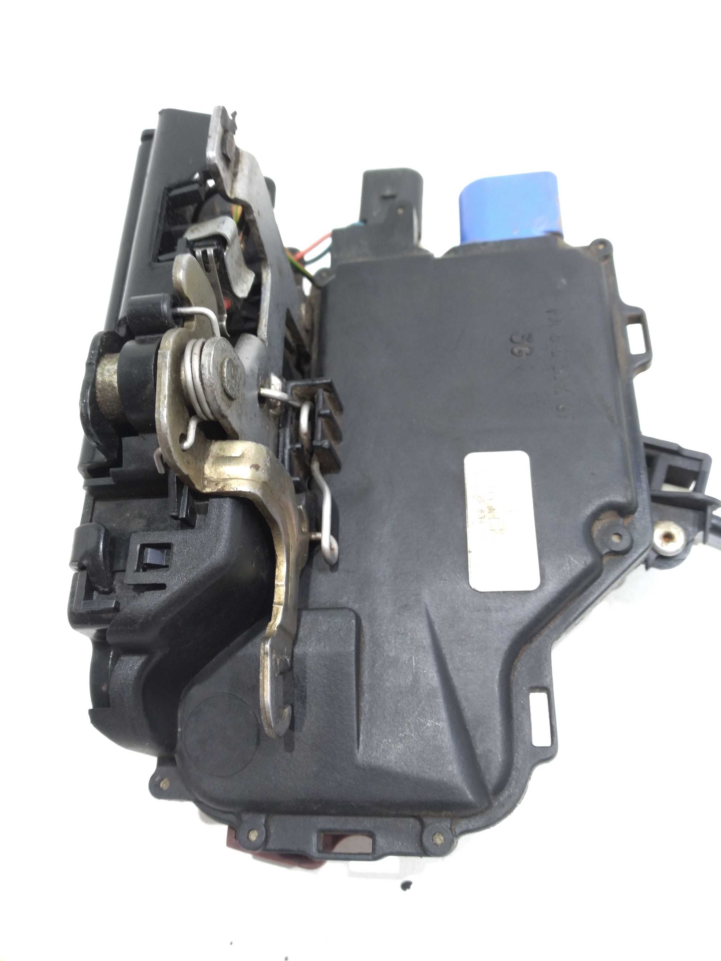 Fechadura Elétrica Porta Traseira Esquerda Vw Touareg 2005 5