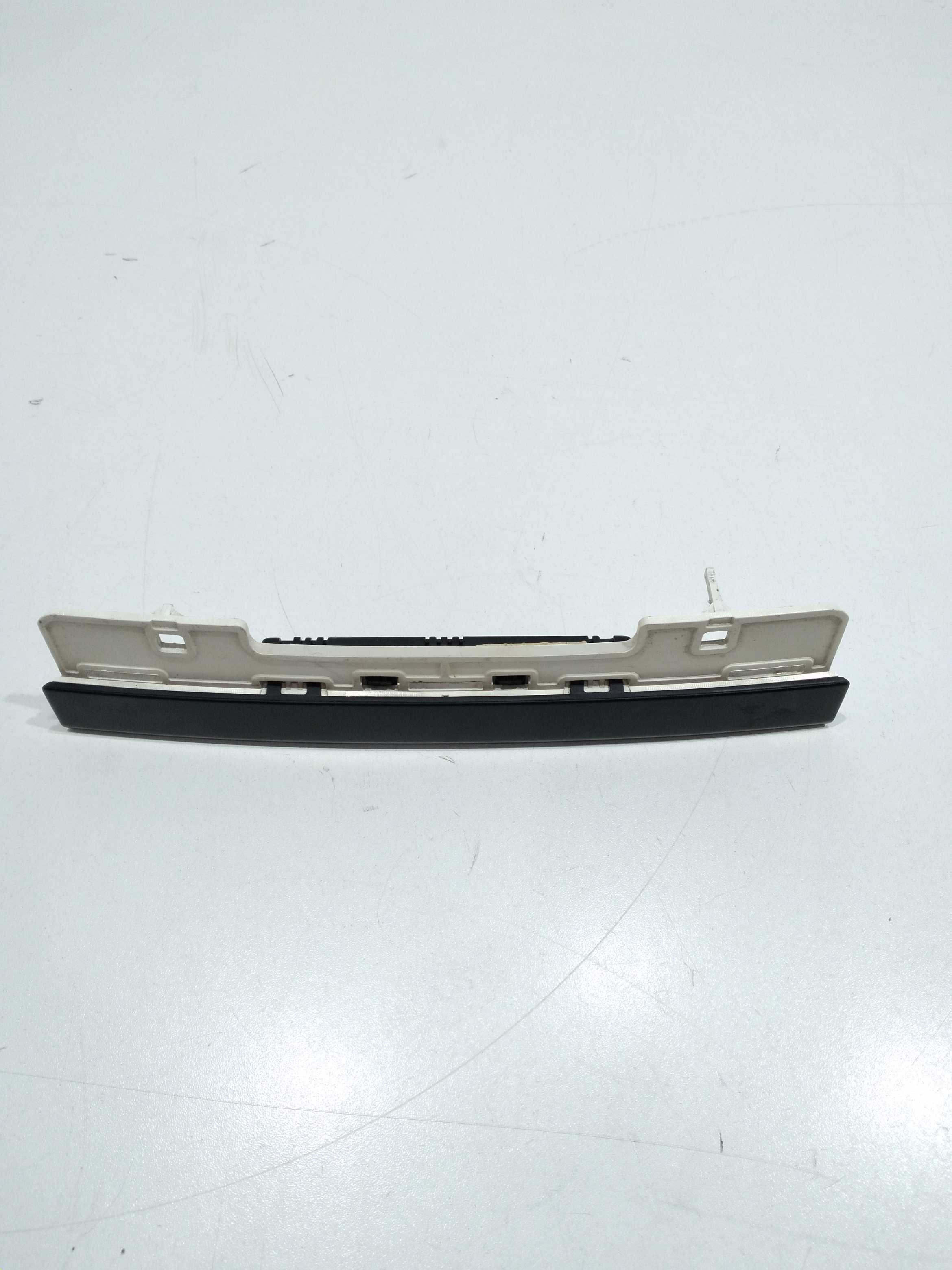 Display Sensor Estacionamento Vw Touareg 4.2 V8 2005 2