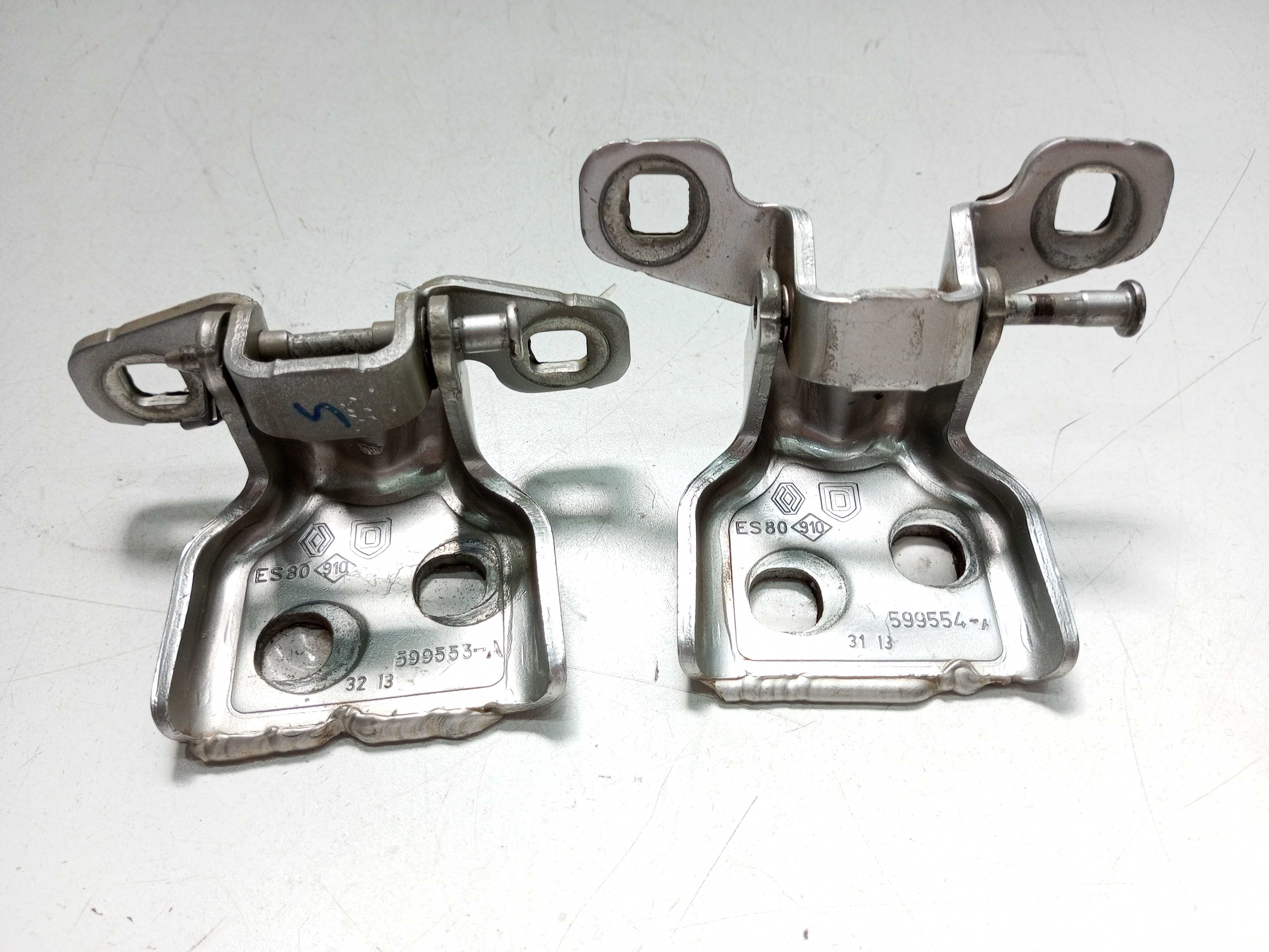 Par Dobradiças Porta Traseira Esquerda Renault Duster 2014 4