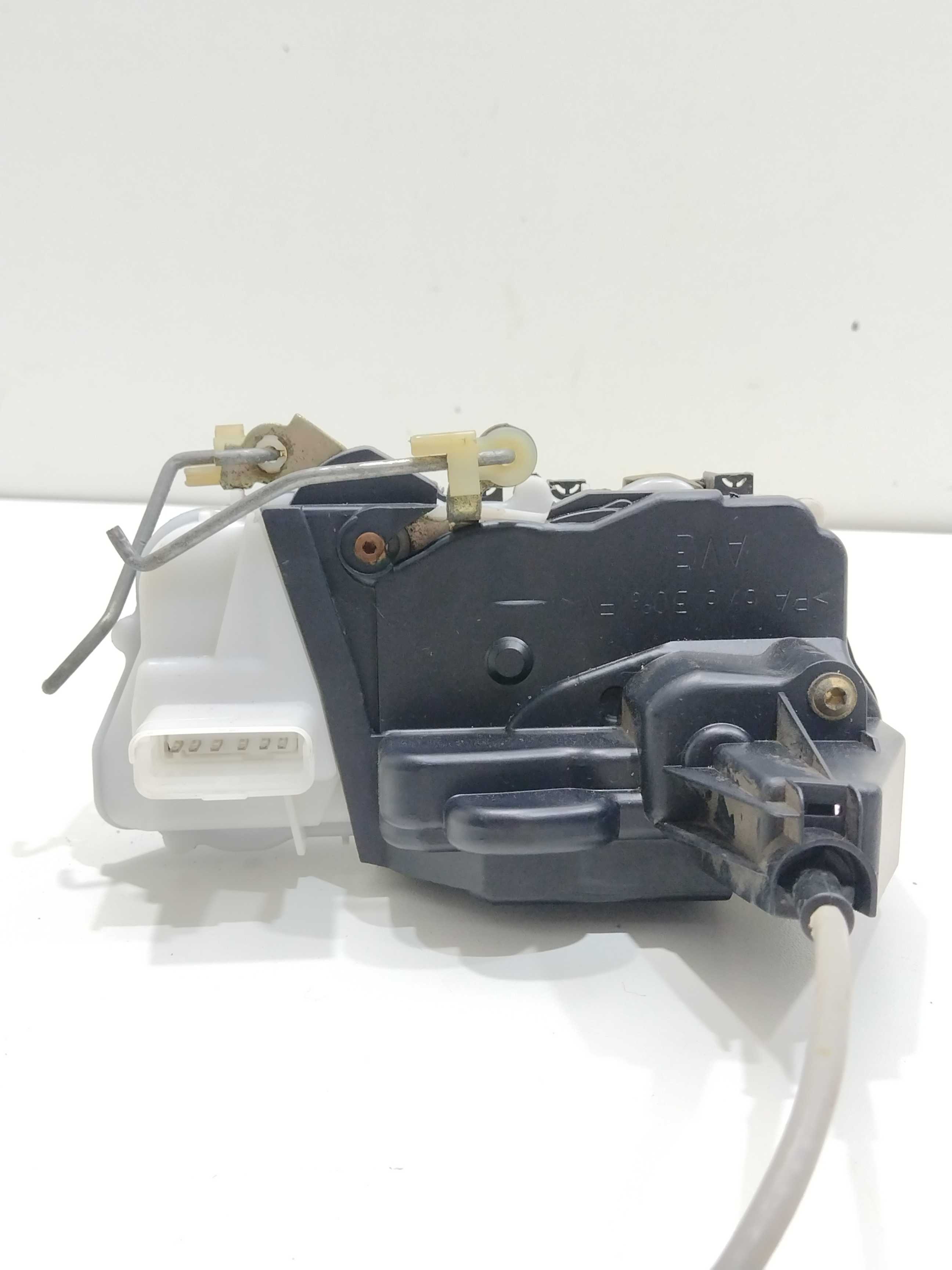 Fechadura De Porta Diant Esq Peugeot 307 2004 Original 4