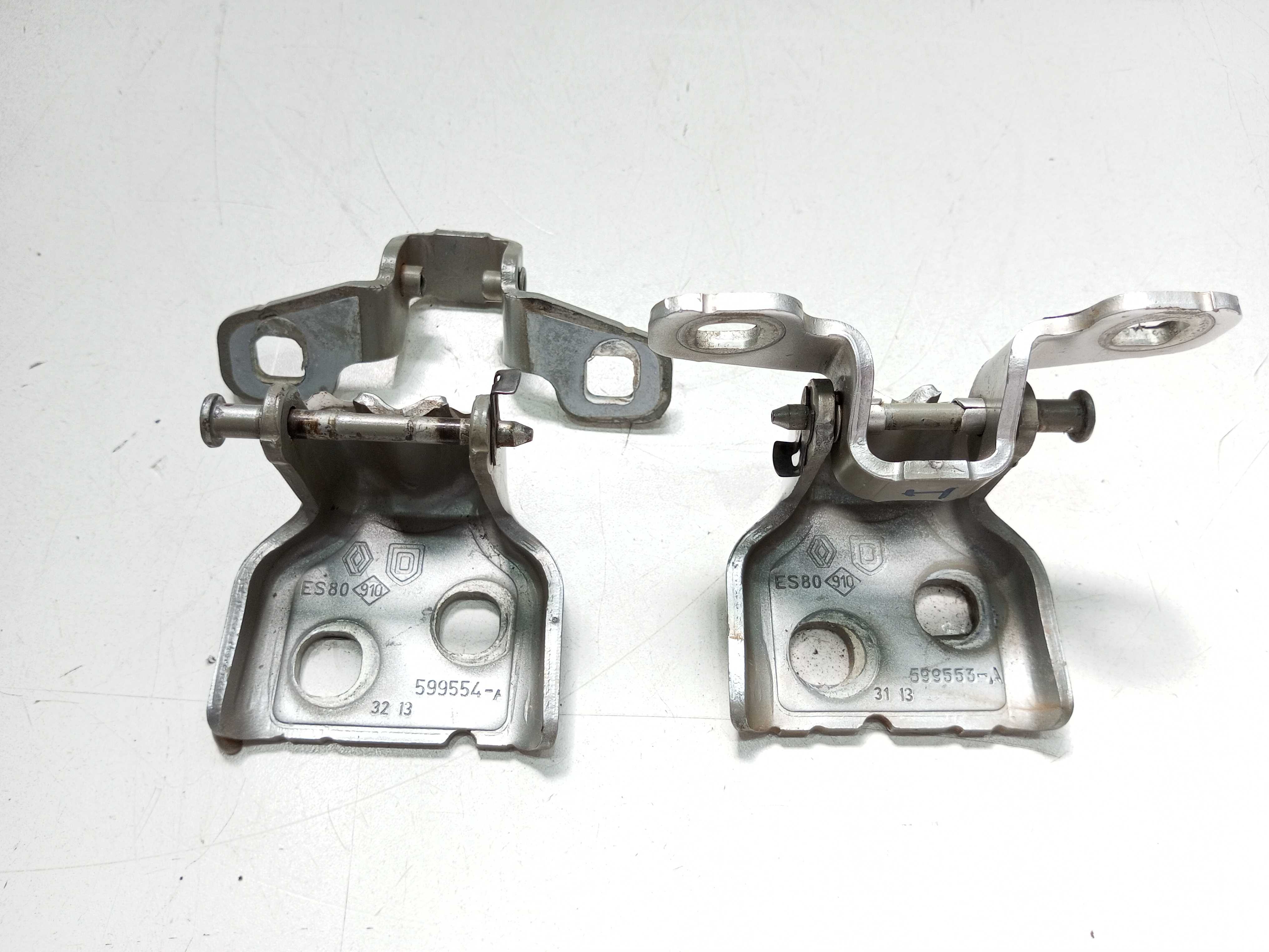 Par Dobradiças Porta Dianteira Esquerda Renault Duster 2014 4