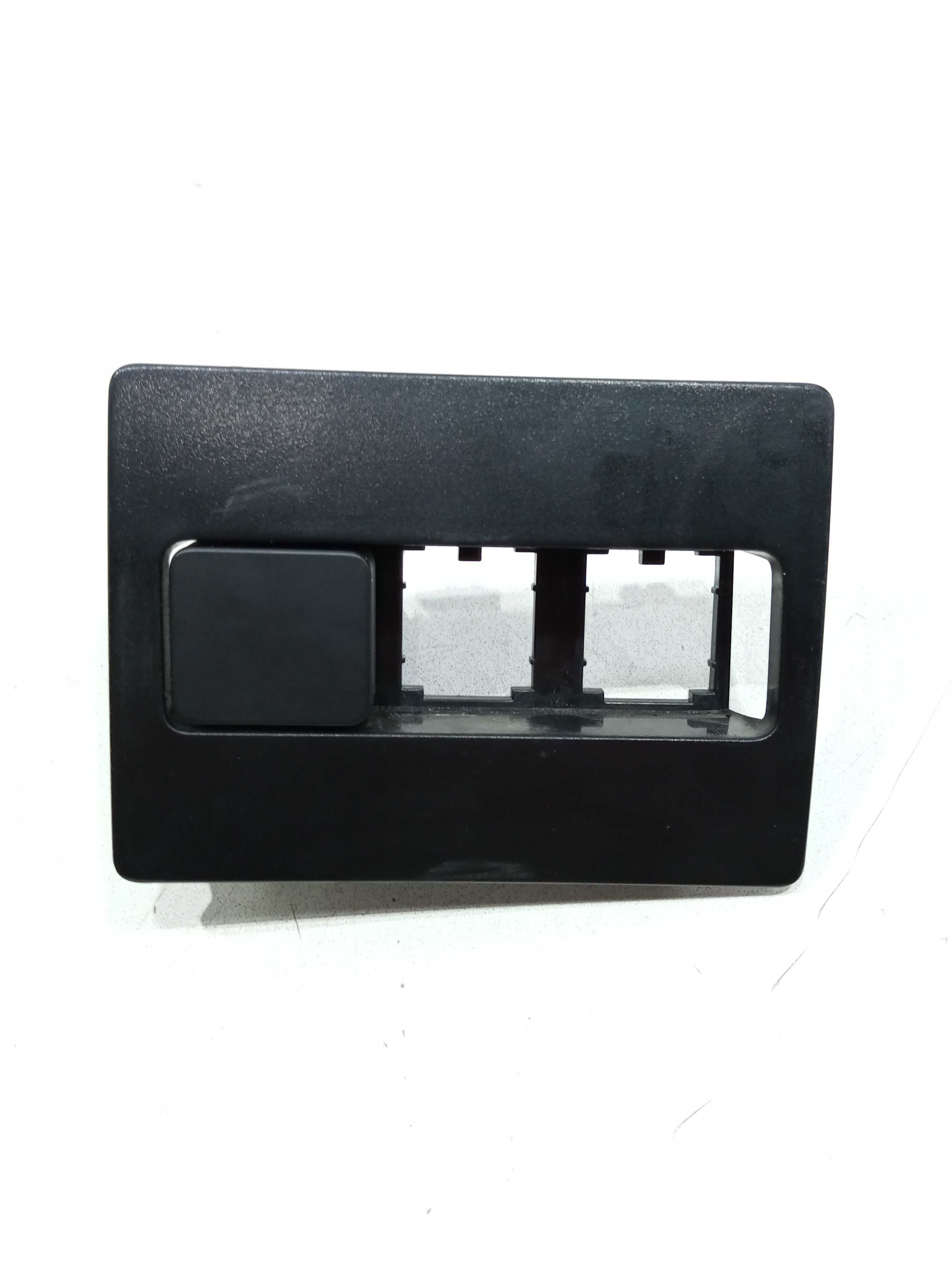 Moldura Do Botao Trava Porta Citroen C3 1.6 2014 1