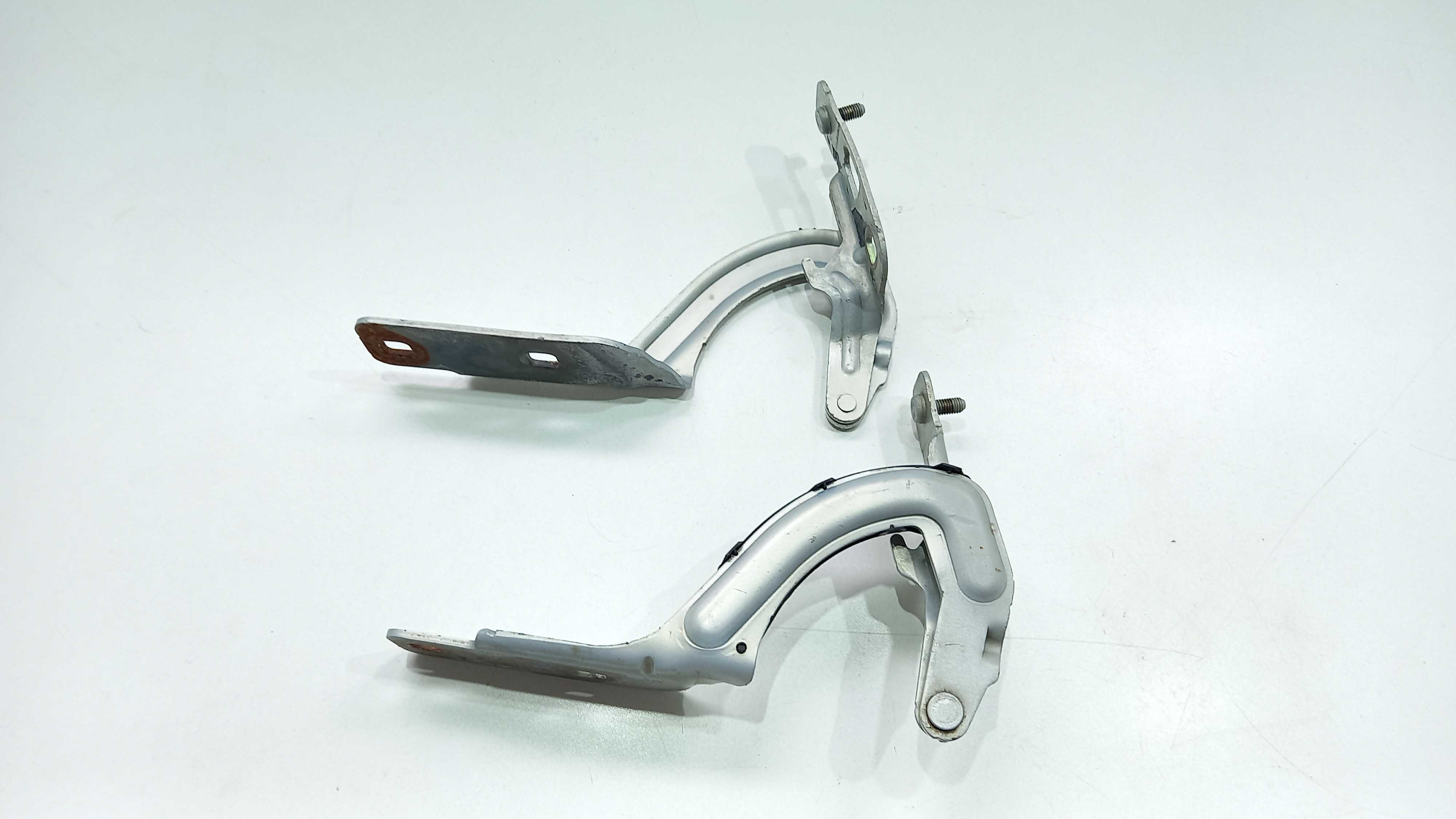 Dobradiças Capô  Dianteiro Renault Megane 2002 4