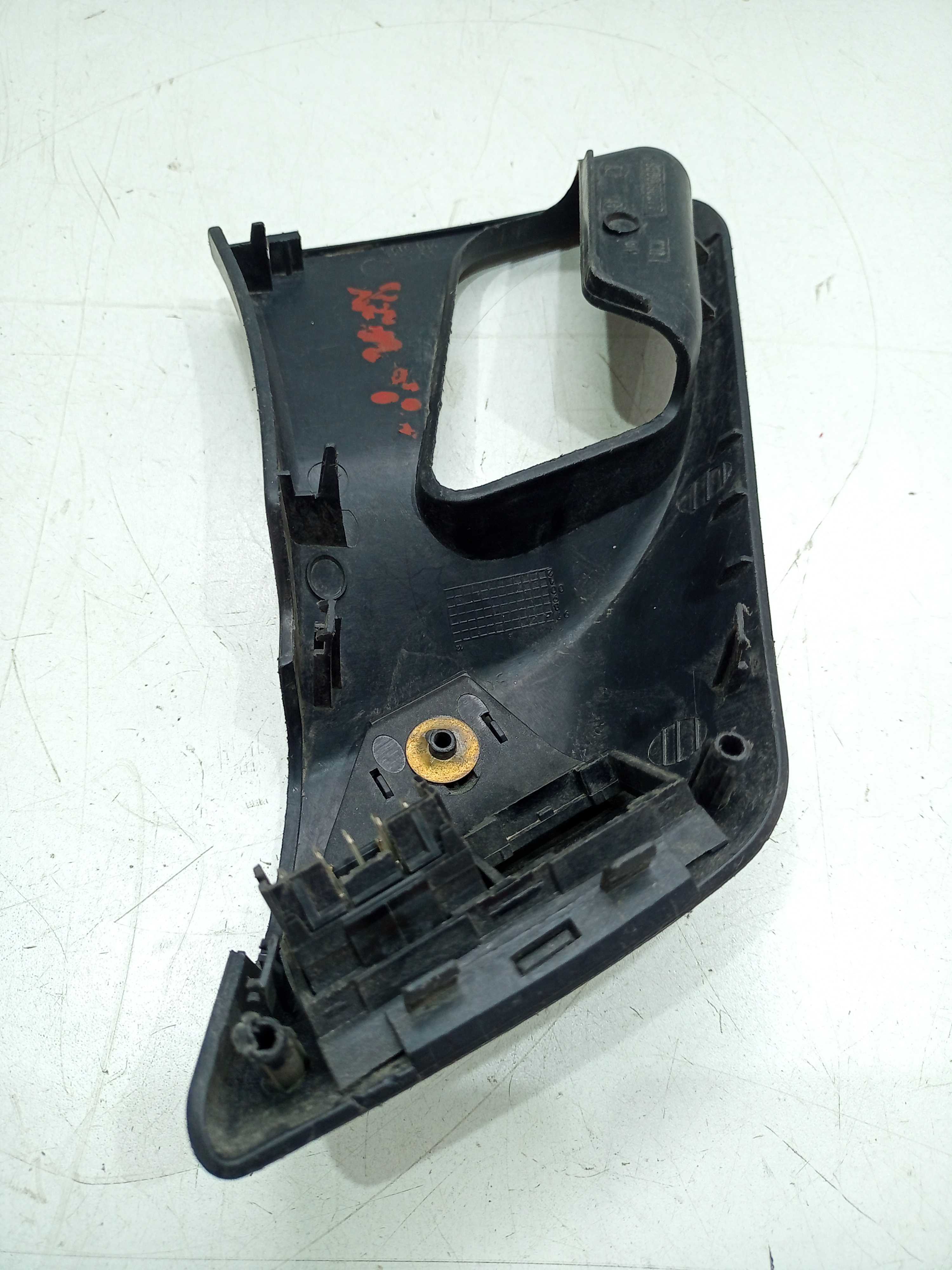 Moldura Com Botão Traseiro Esquerdo Citroen Xantia 1997 3