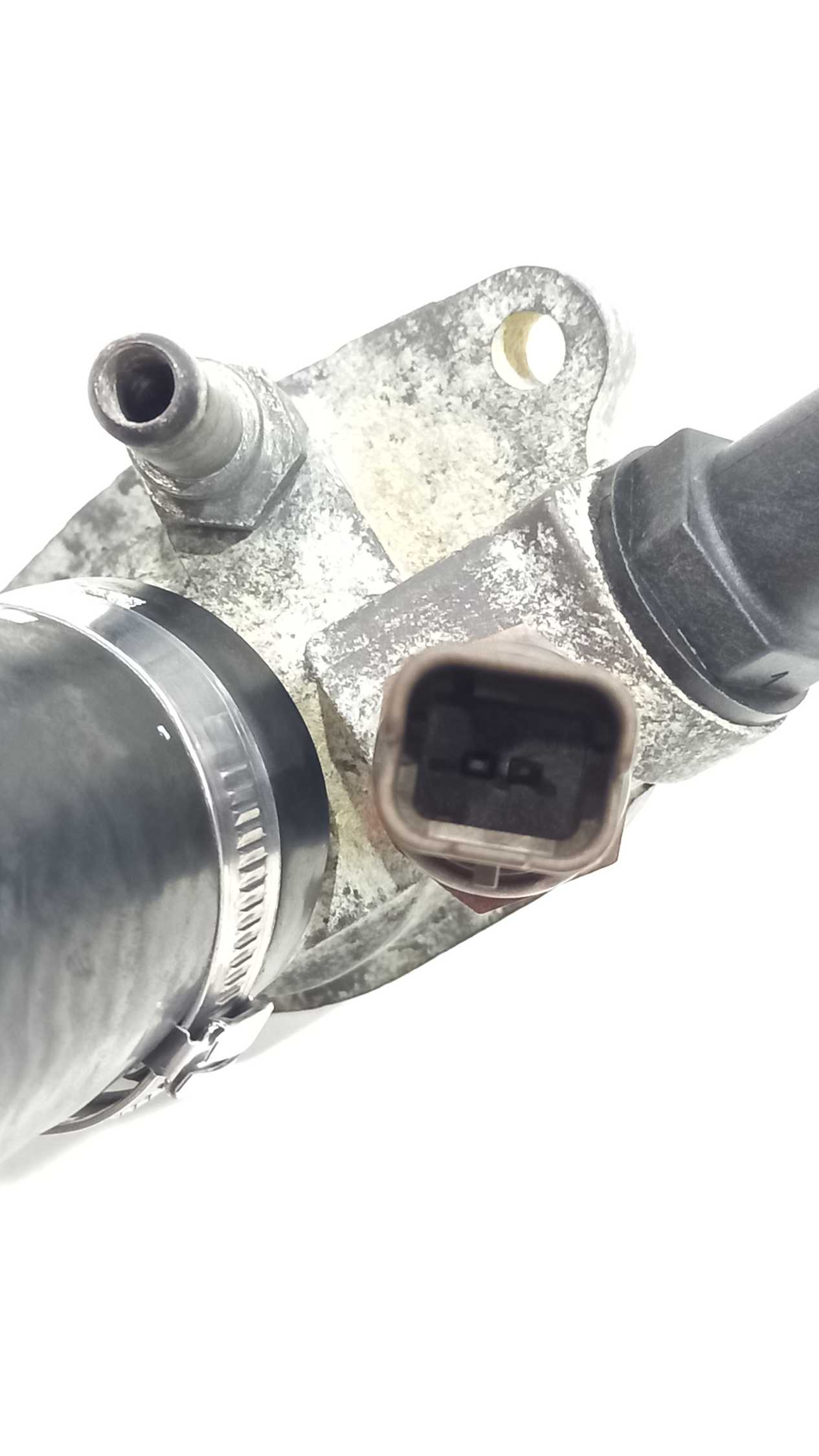 Carcaça Da Válvula  Termostatica Com Mangueira Uno 2010 6