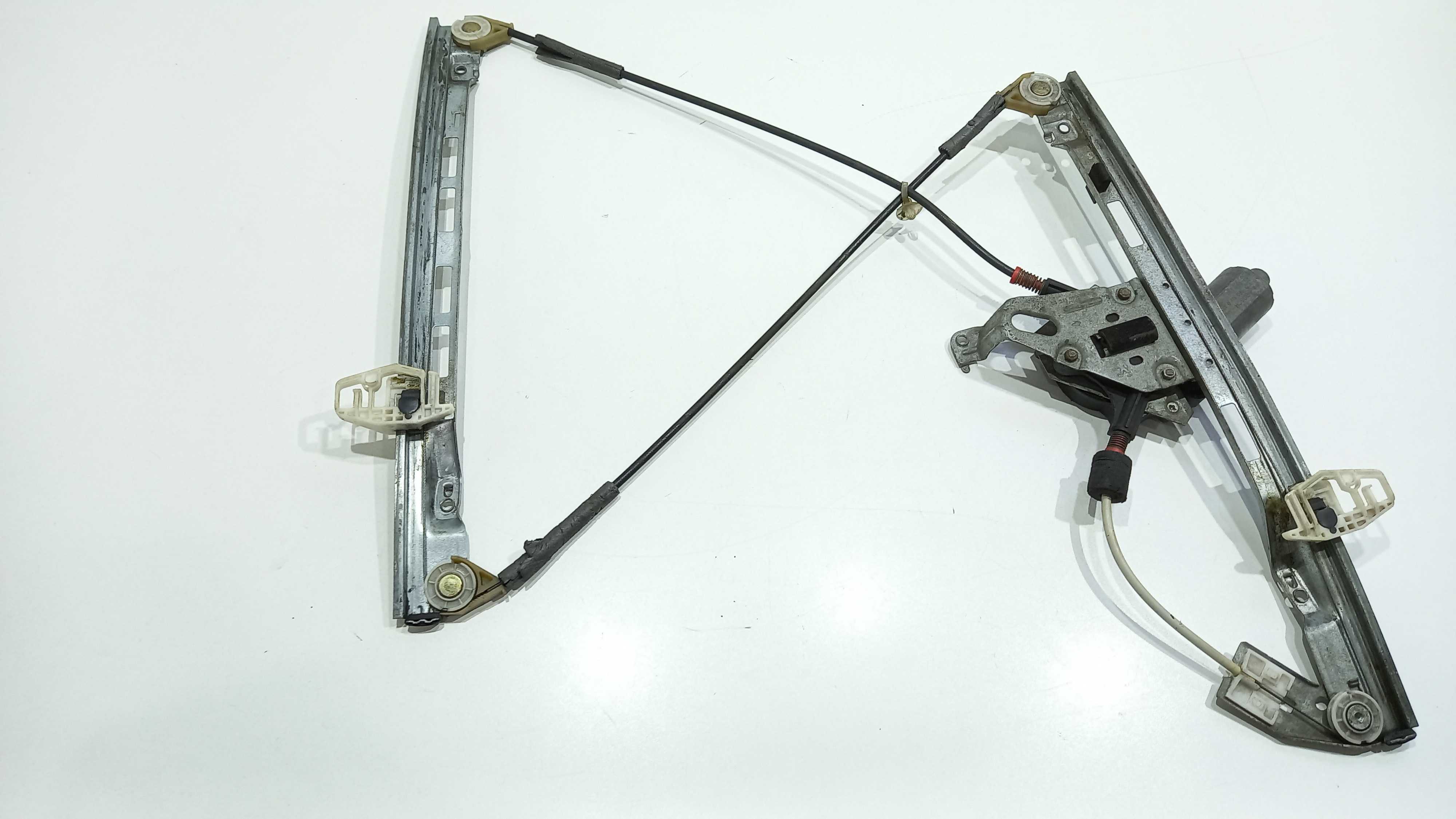 Maquina De Vidro Elétrica Diant. Direita Peugeot 206 2002 1