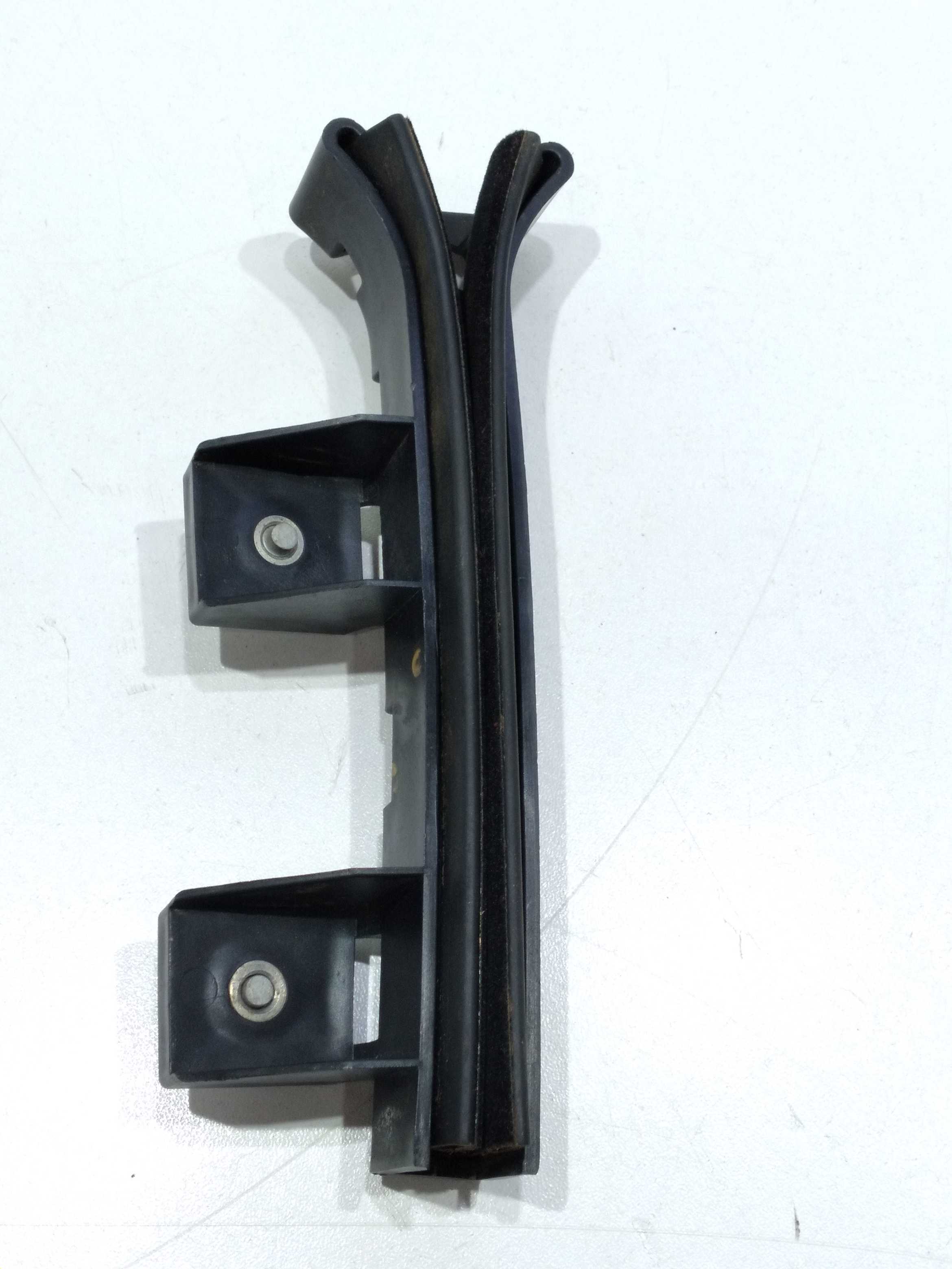 Guia Vidro Porta Diant.  Esquerda Grand Siena 1.6 2013 2