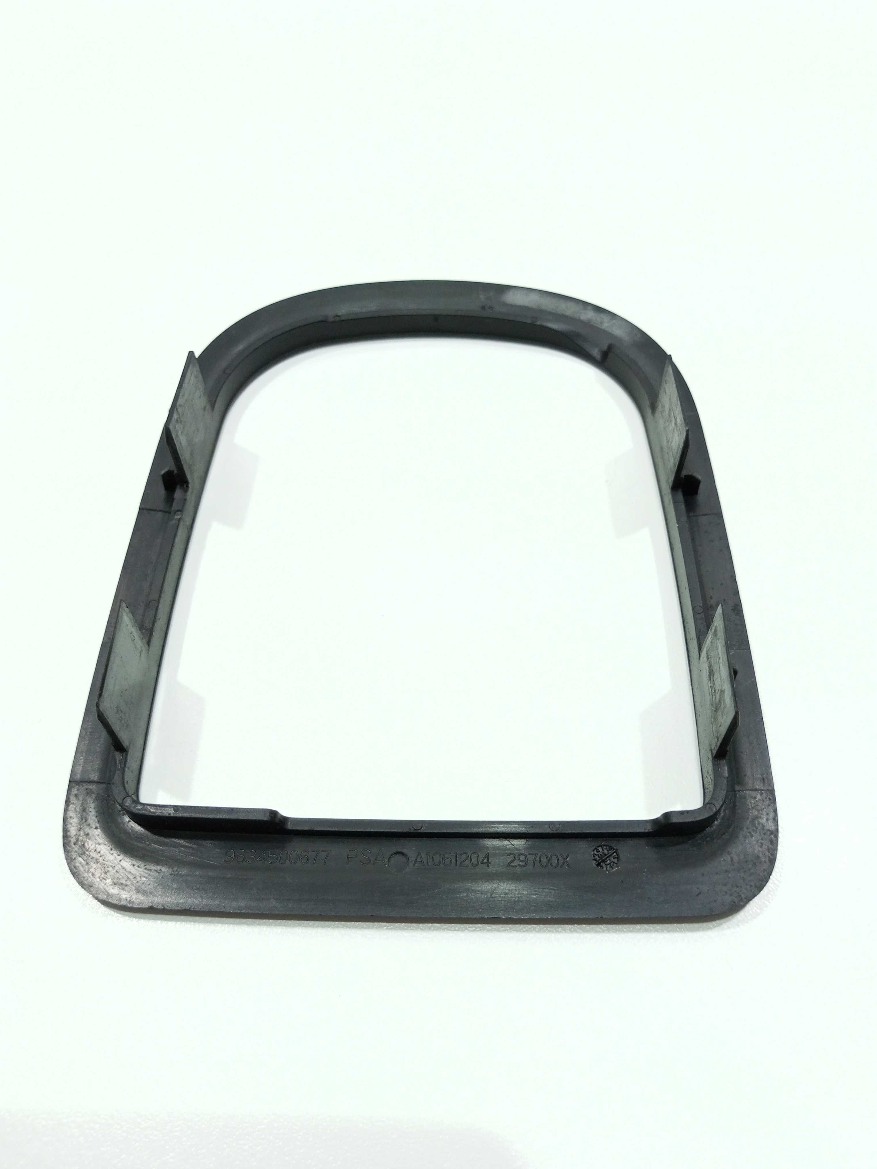 Moldura Alavanca De Marcha Peugeot 307 2.0 2004 Preto 2