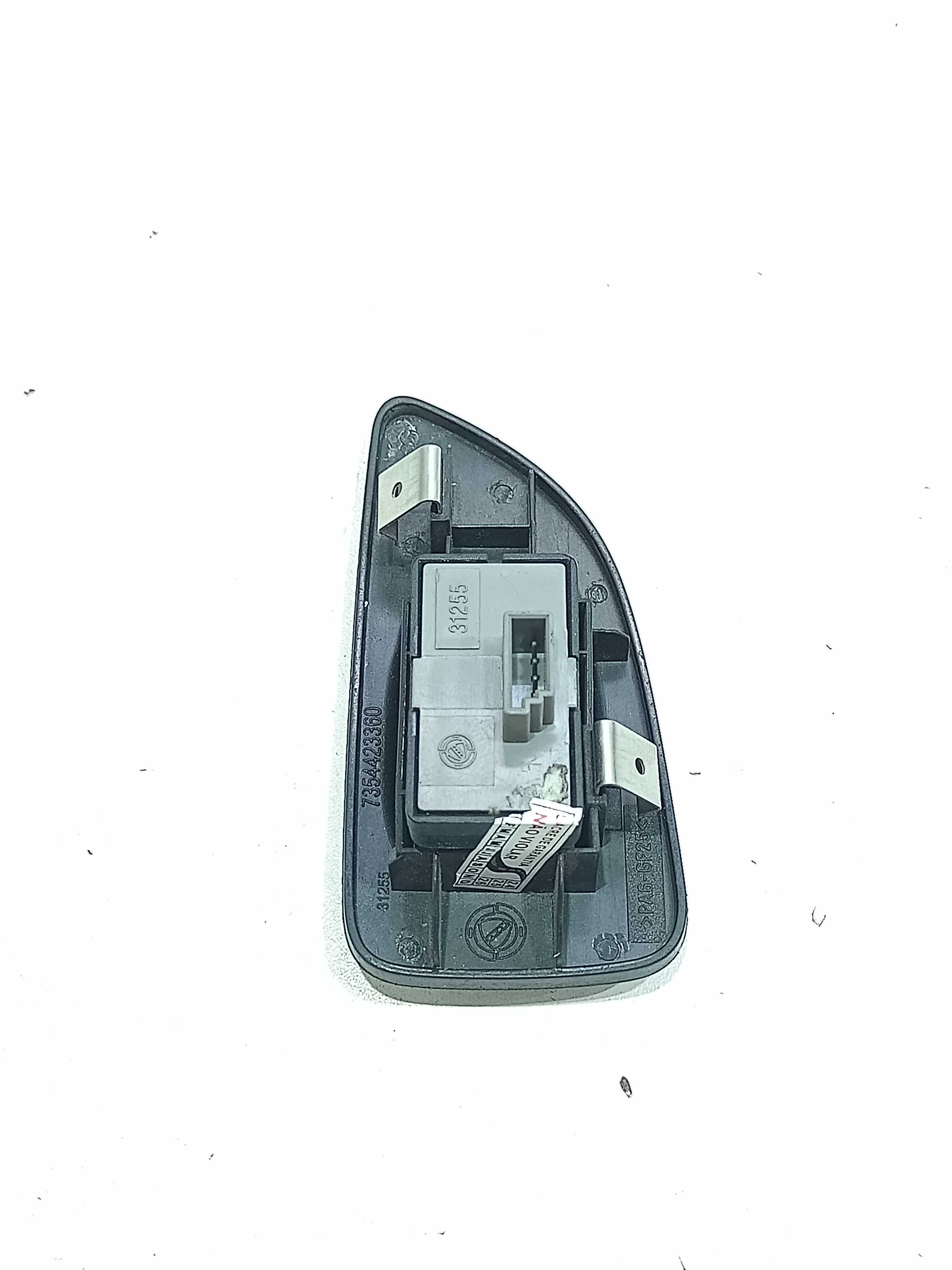 Moldura E Botão Vidro Elétrico Tras Dir Fiat Linea 2009 2