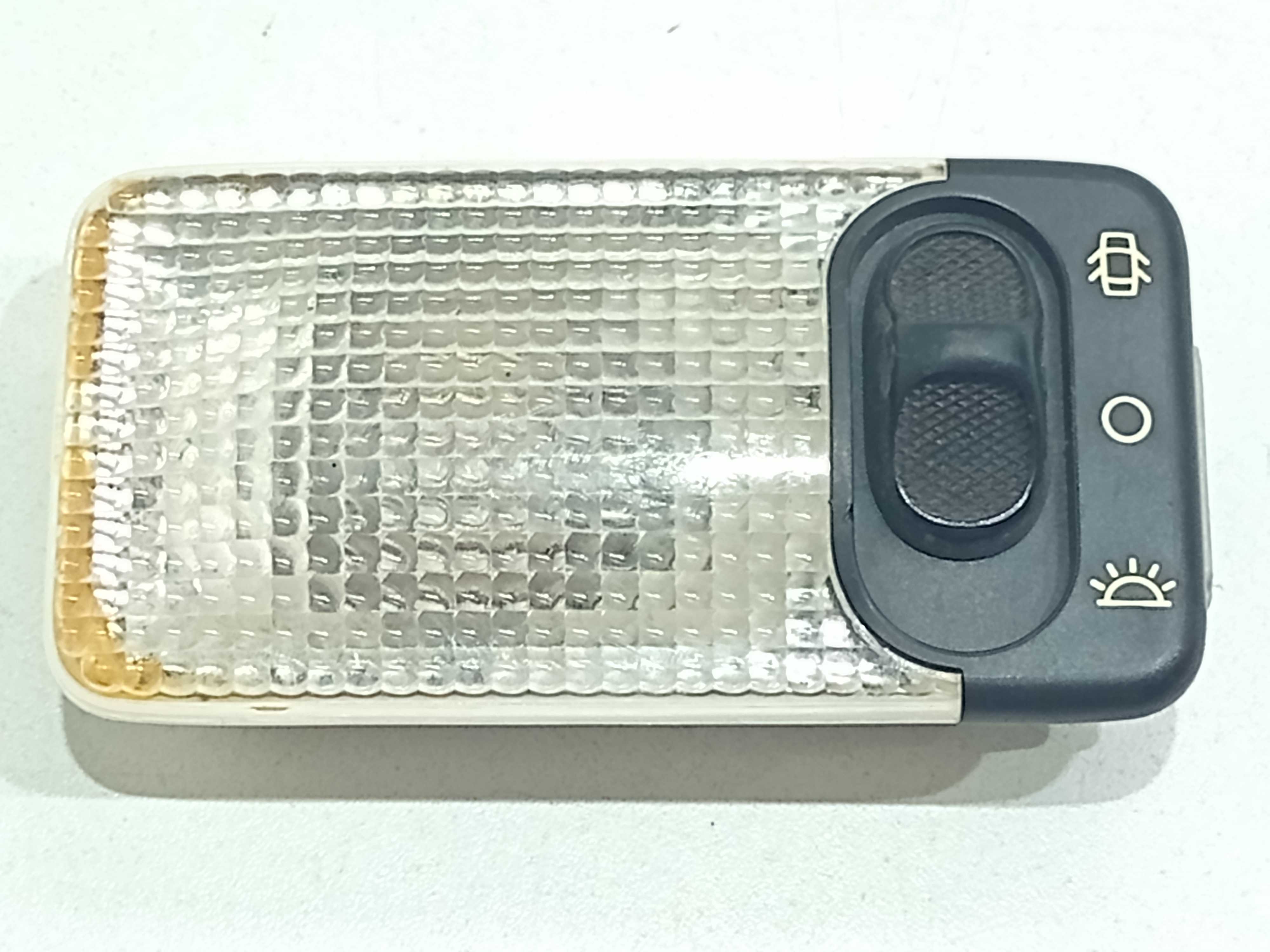 Luz Cortesia Teto Peugeot 206 2001 1