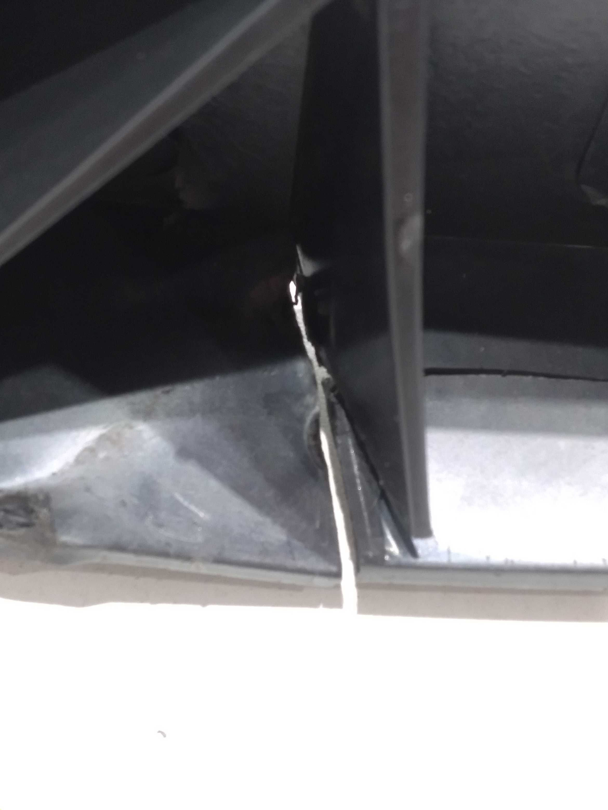 Guia Do Farol Esquerdo Fiat Strada Hard Working1.4 Evo 2018 3