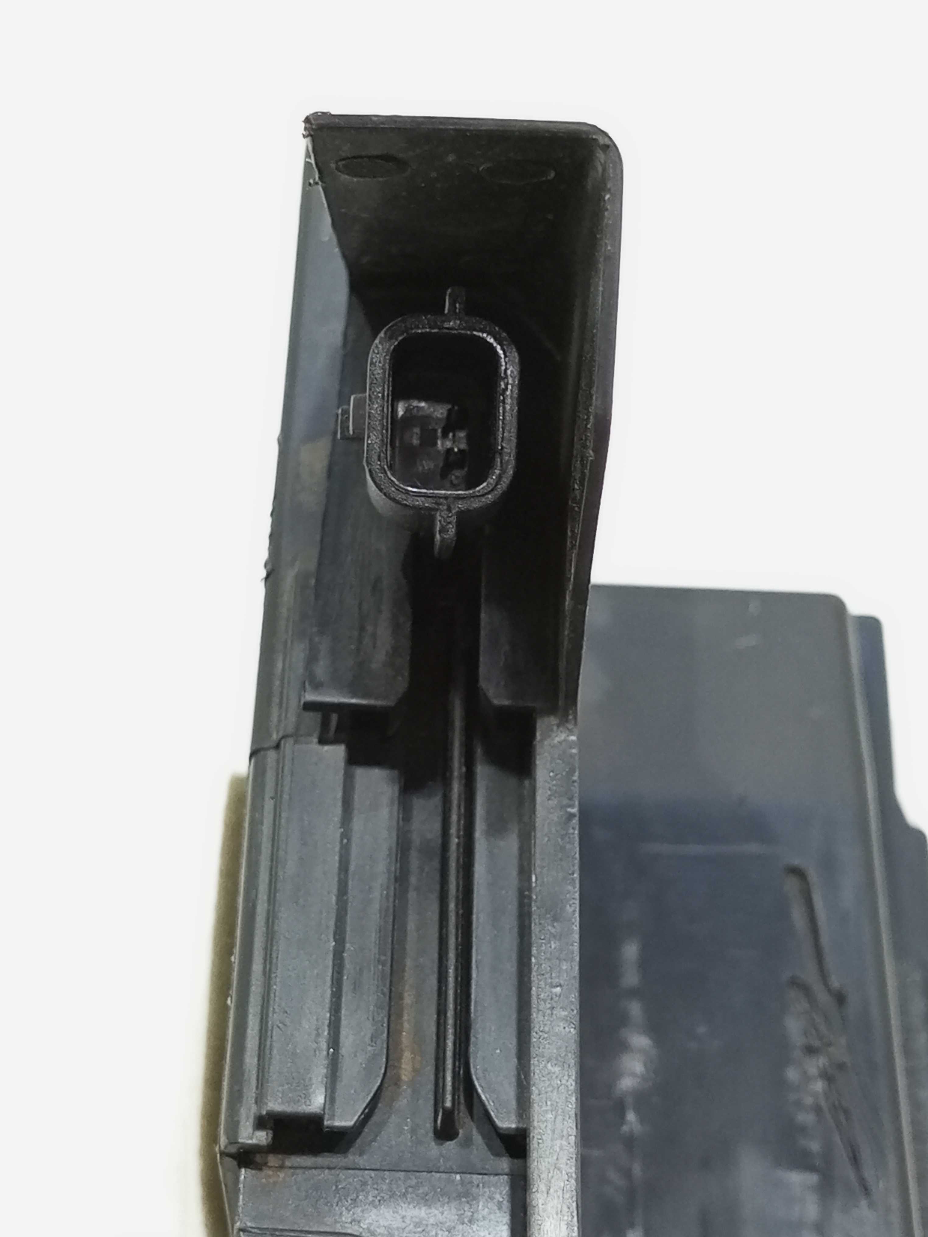 Fechadura Porta Traseira Esquerda Renault Sandero 2016 6