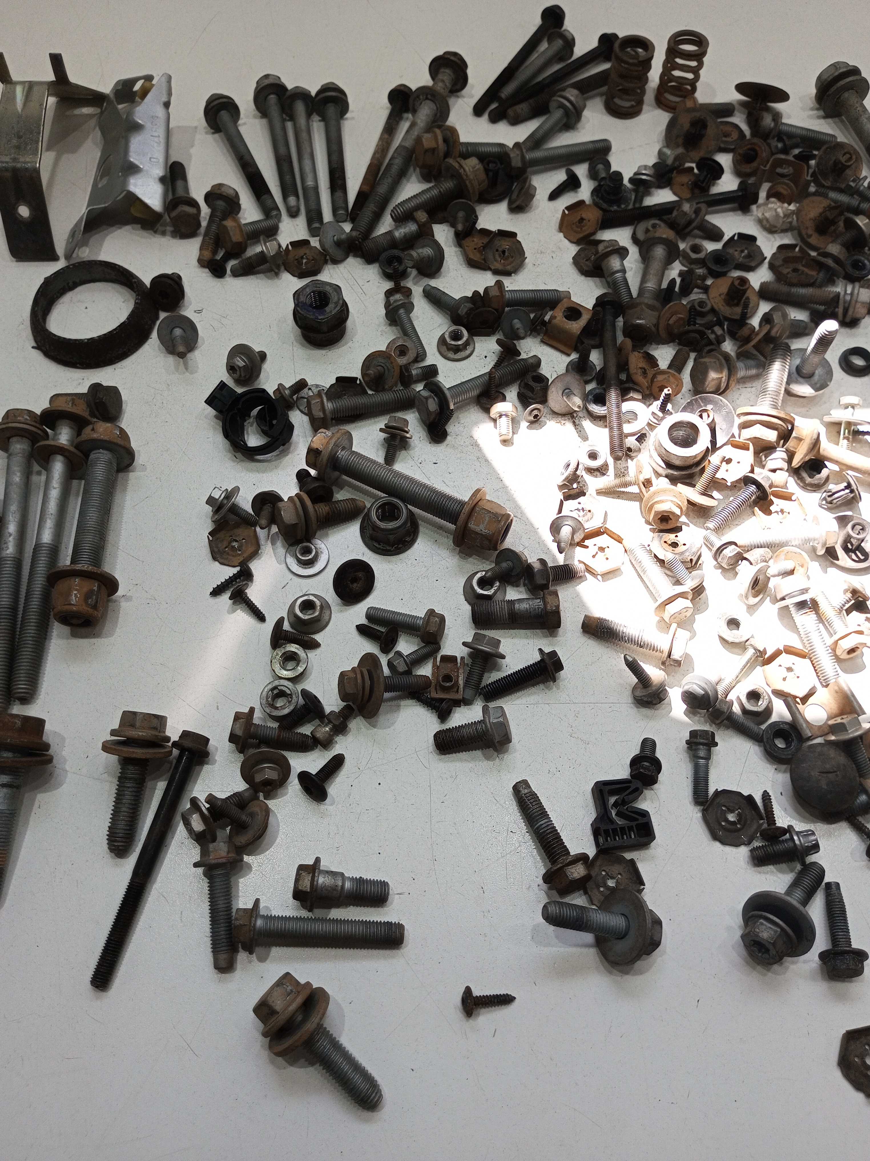 Parafusos Avusos Renault Duster 2014 Externos 3