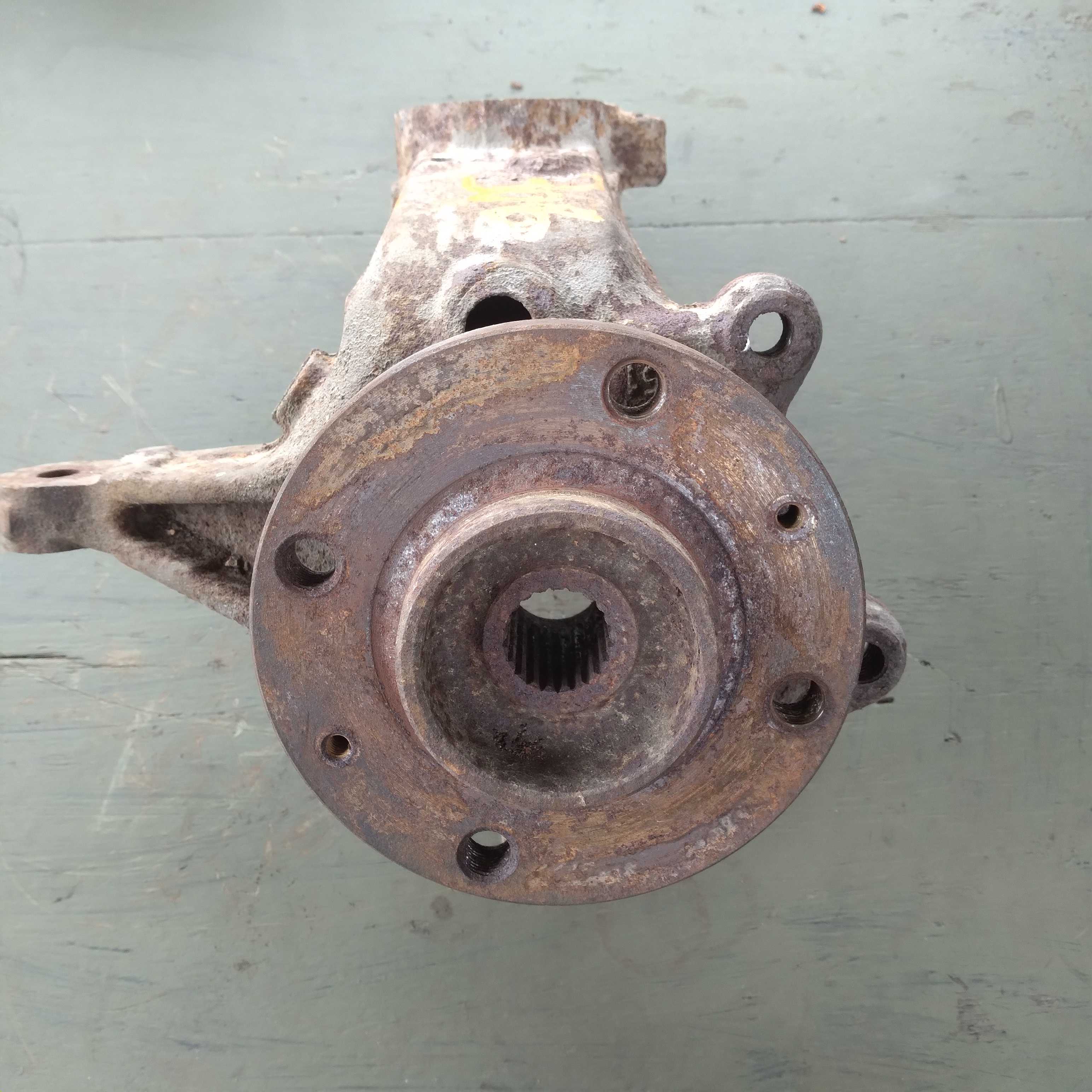Montante dianteiro direito peugeot 306 1.8 4