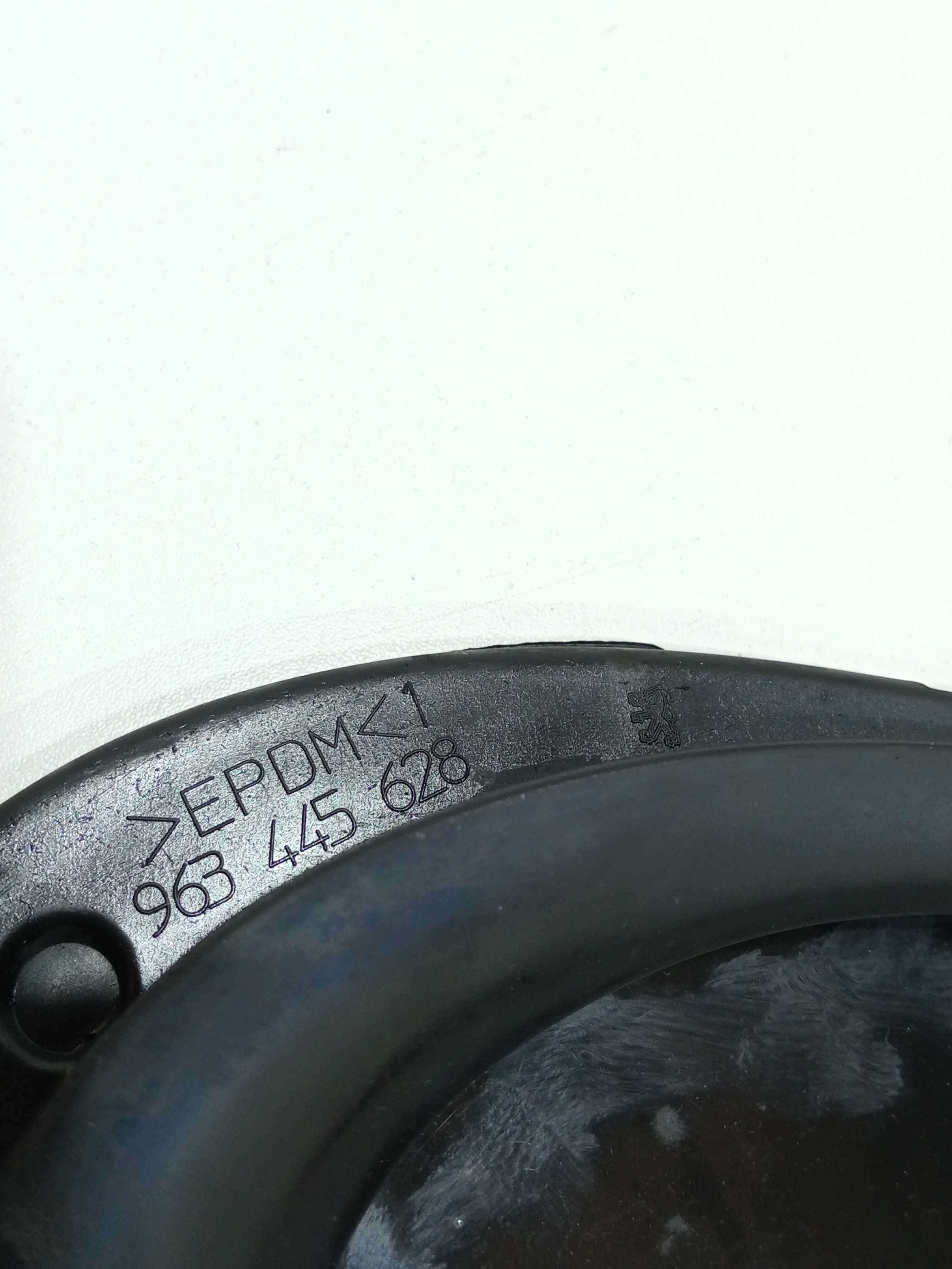 Vidro Fixo Porta Dianteira Direita Peugeot 307 2.0 2004 6