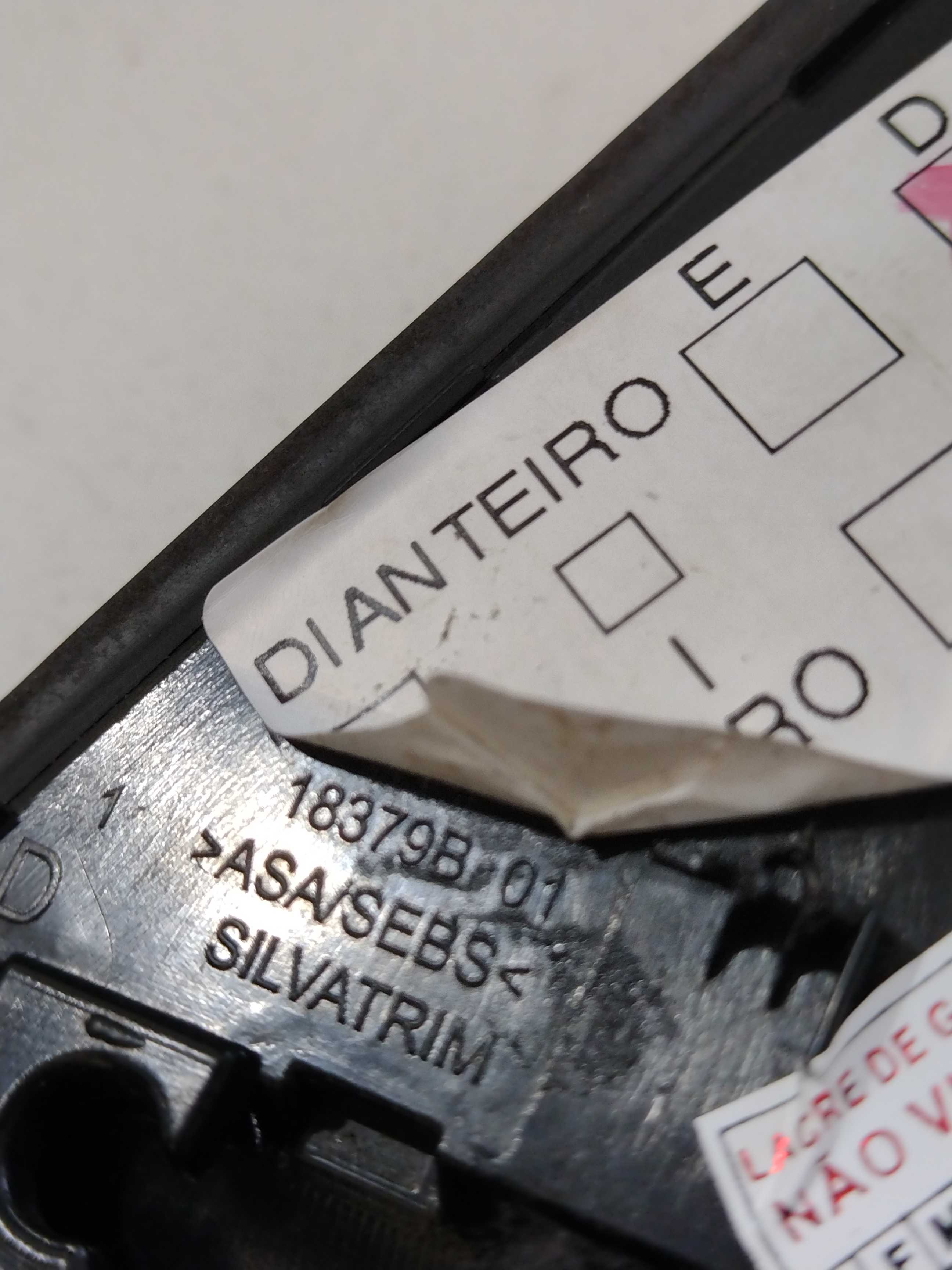 Moldura Ext Retrovisor Paralama Diant Dire C3 Tendance 2017 3