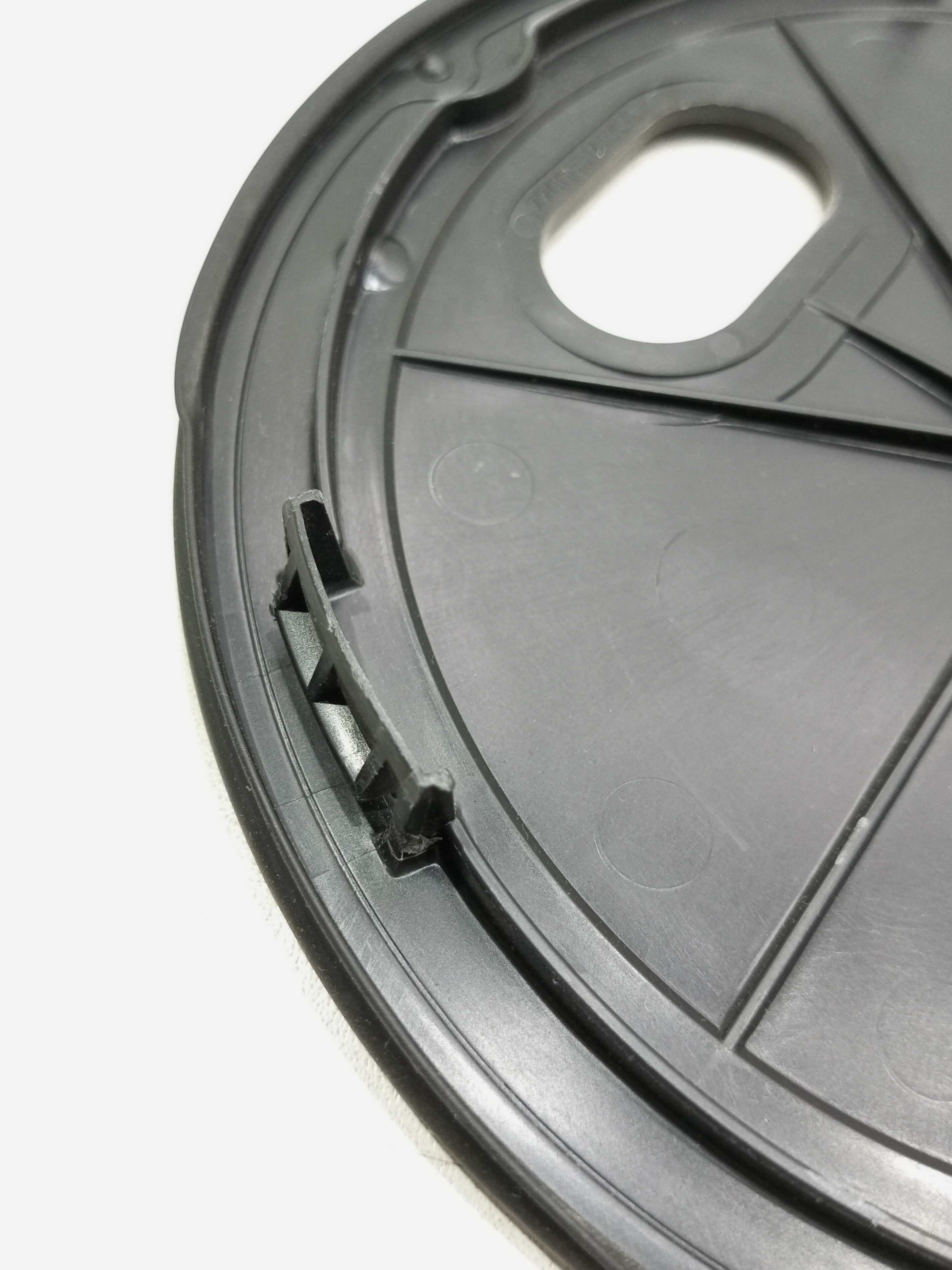 Tampa Da Bomba De Combustível Renault Sandero 2016 4