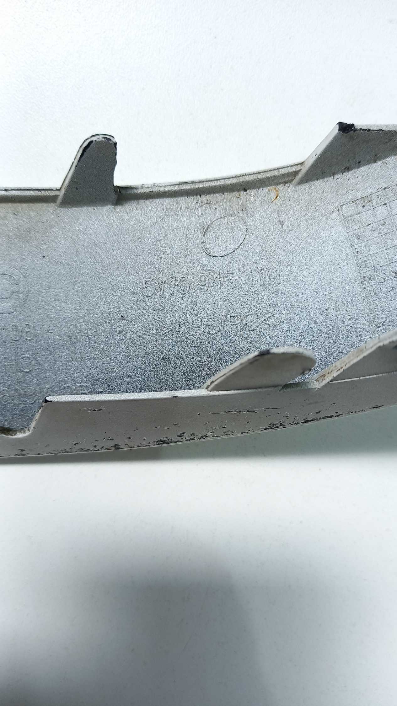 Moldura Lanterna Traseira Esquerda Gol G4 2009 3