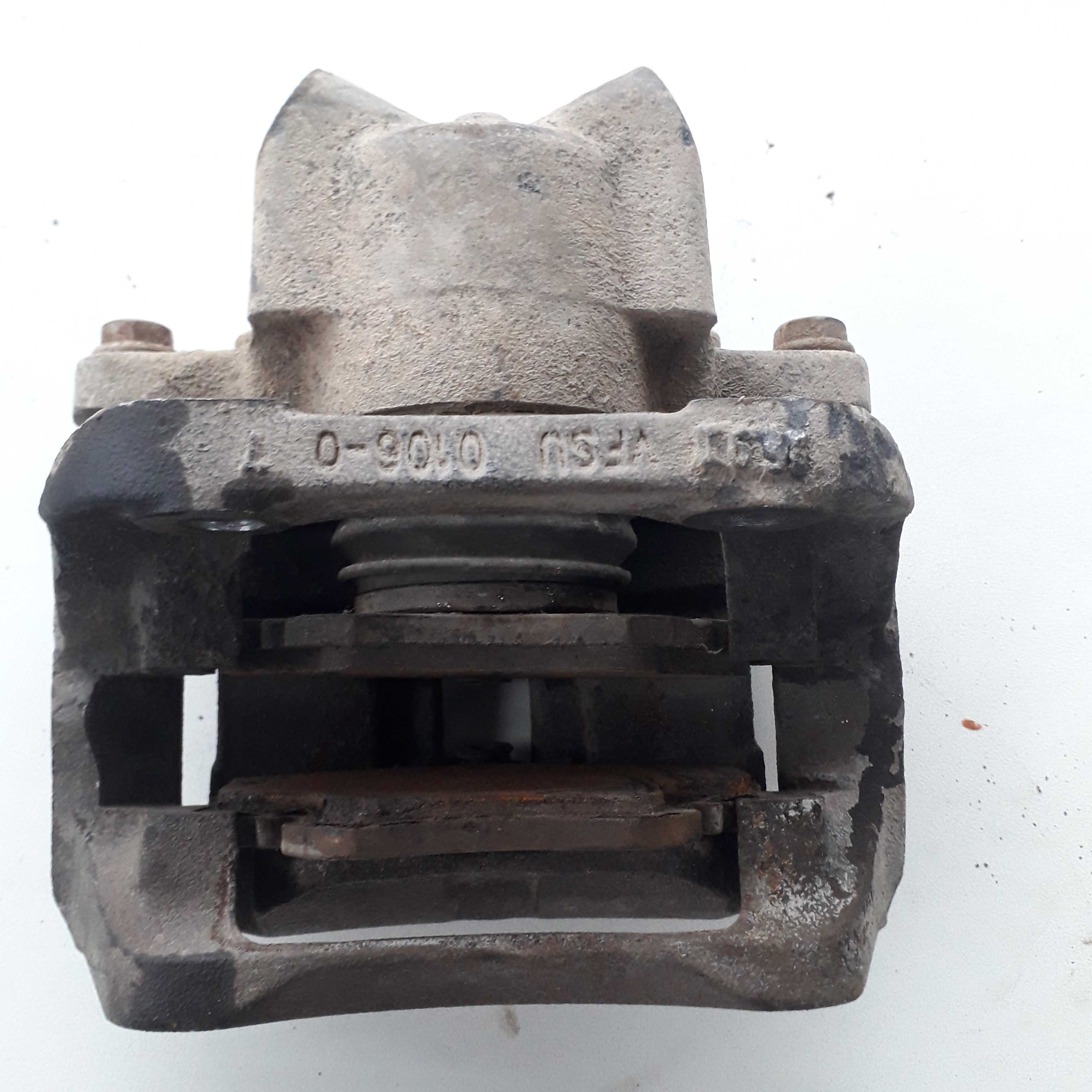 Pinça de freio dianteira esquerda Clio 1.0 16 3