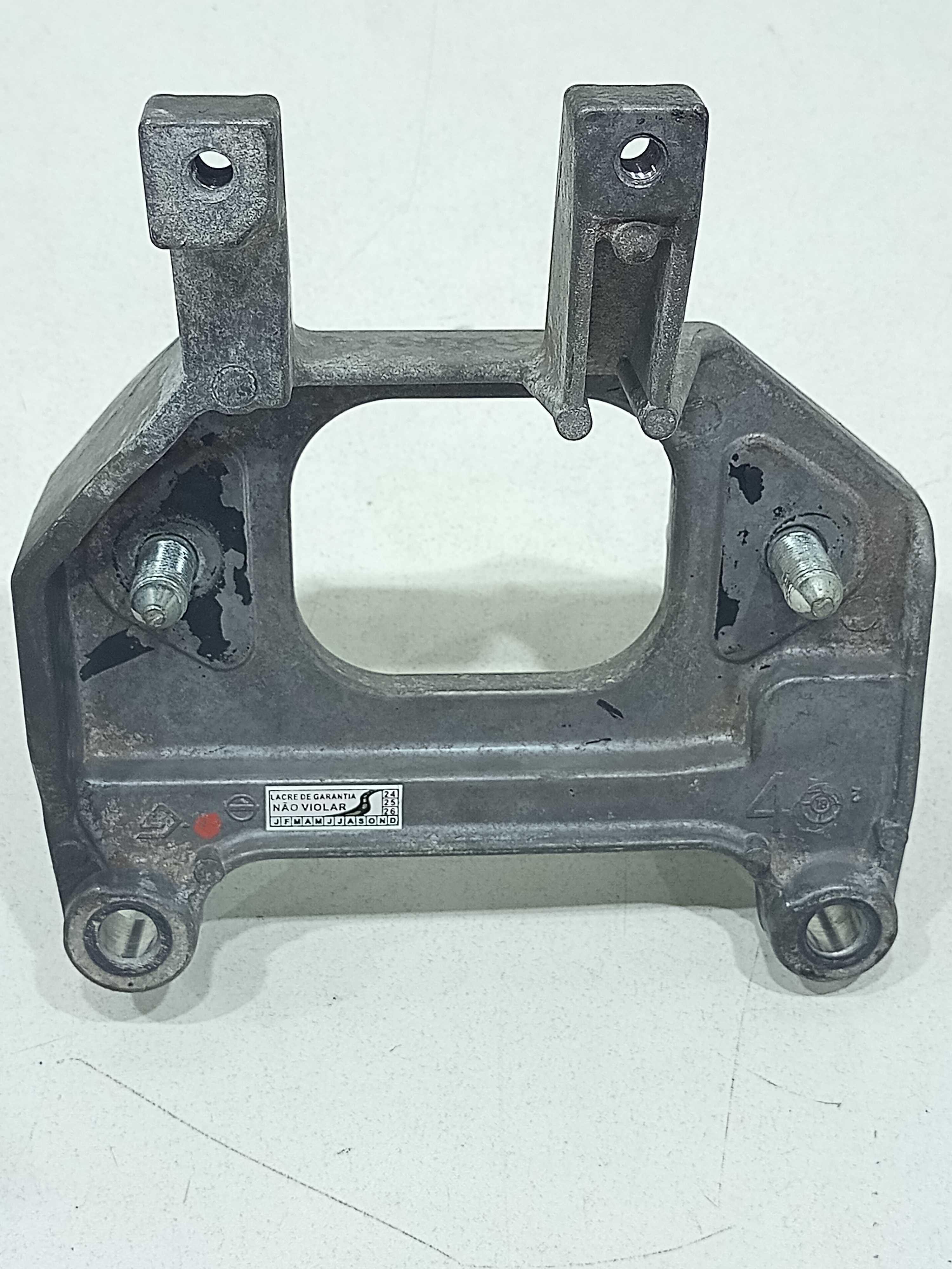 Suporte Coxim Câmbio Nissan Versa 2019 4