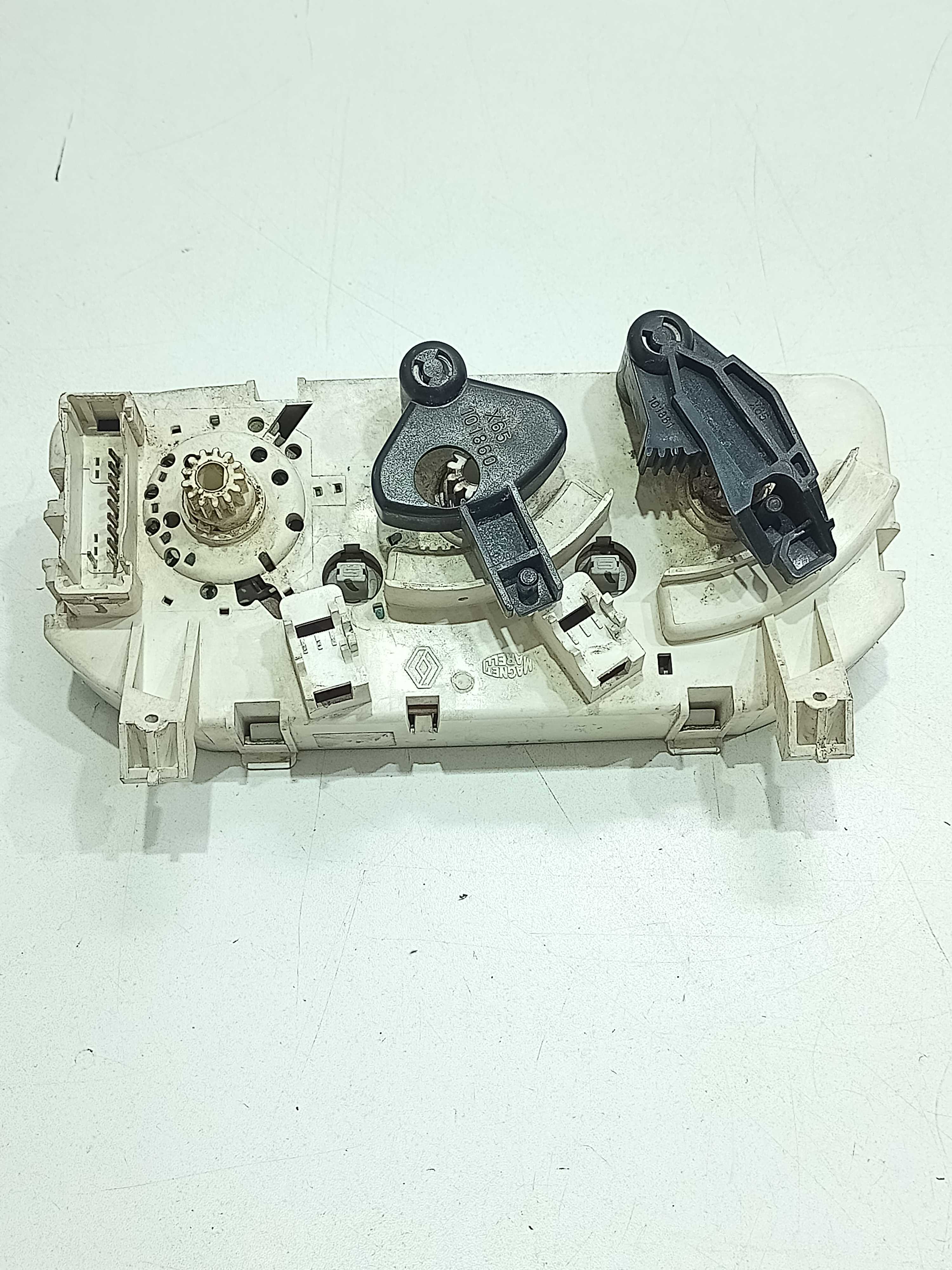 Comando ventilação Renault Clio 2001 4